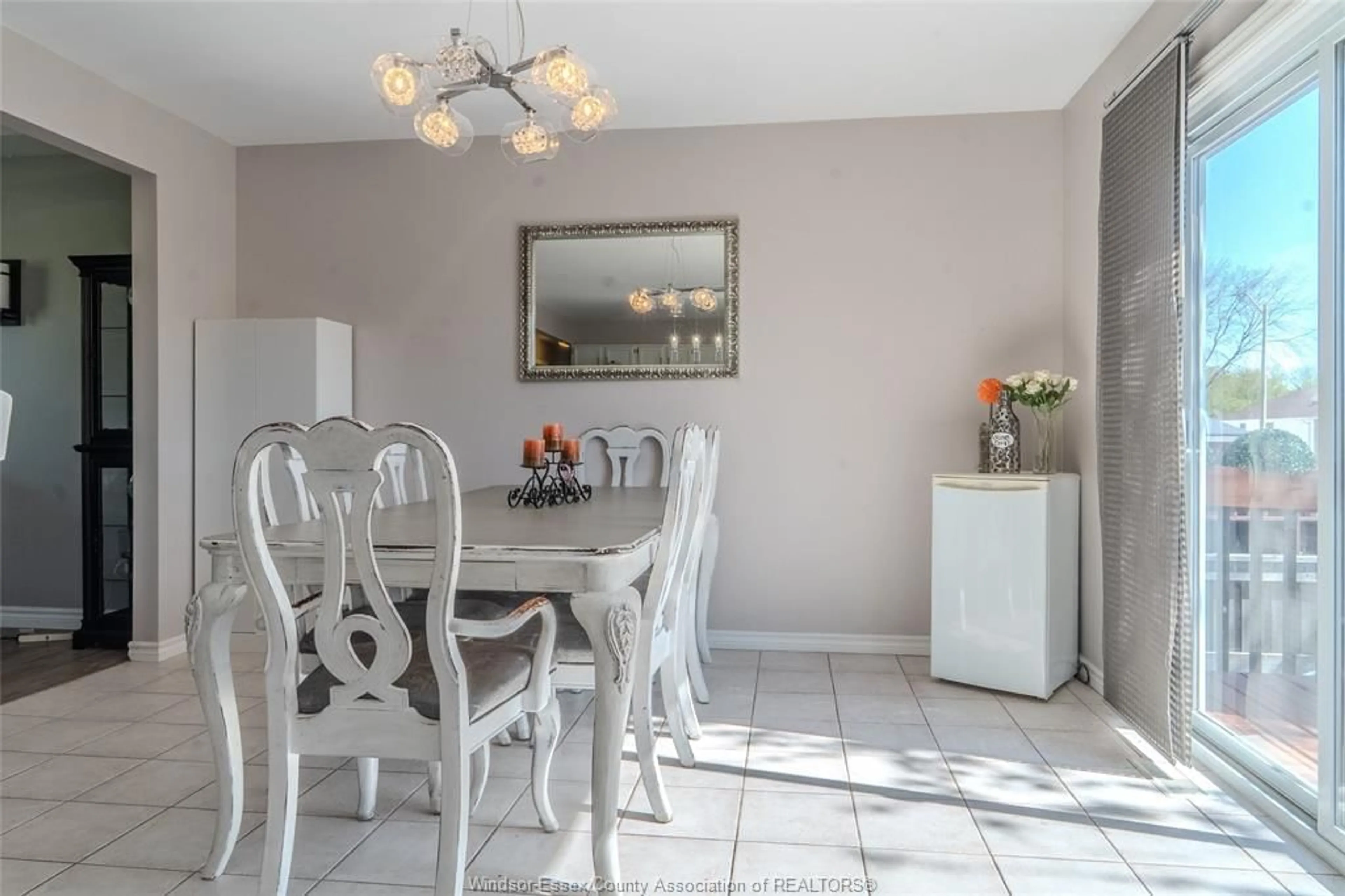 Dining room, unknown for 250 Redwood Cres, Lakeshore Ontario N9L 1E1