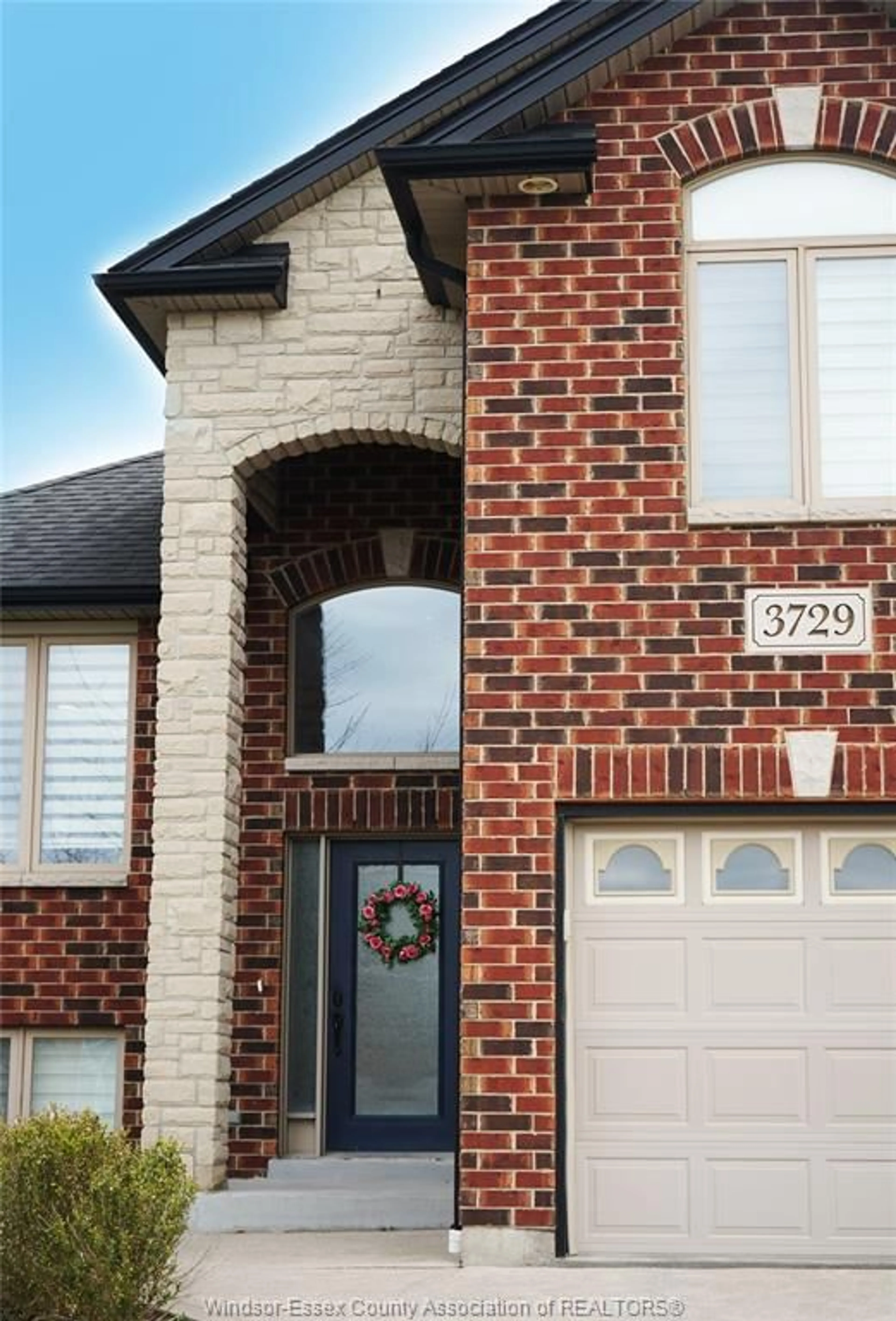 Home with brick exterior material, street for 3729 DEERBROOK Dr, Windsor Ontario N8R 2E6