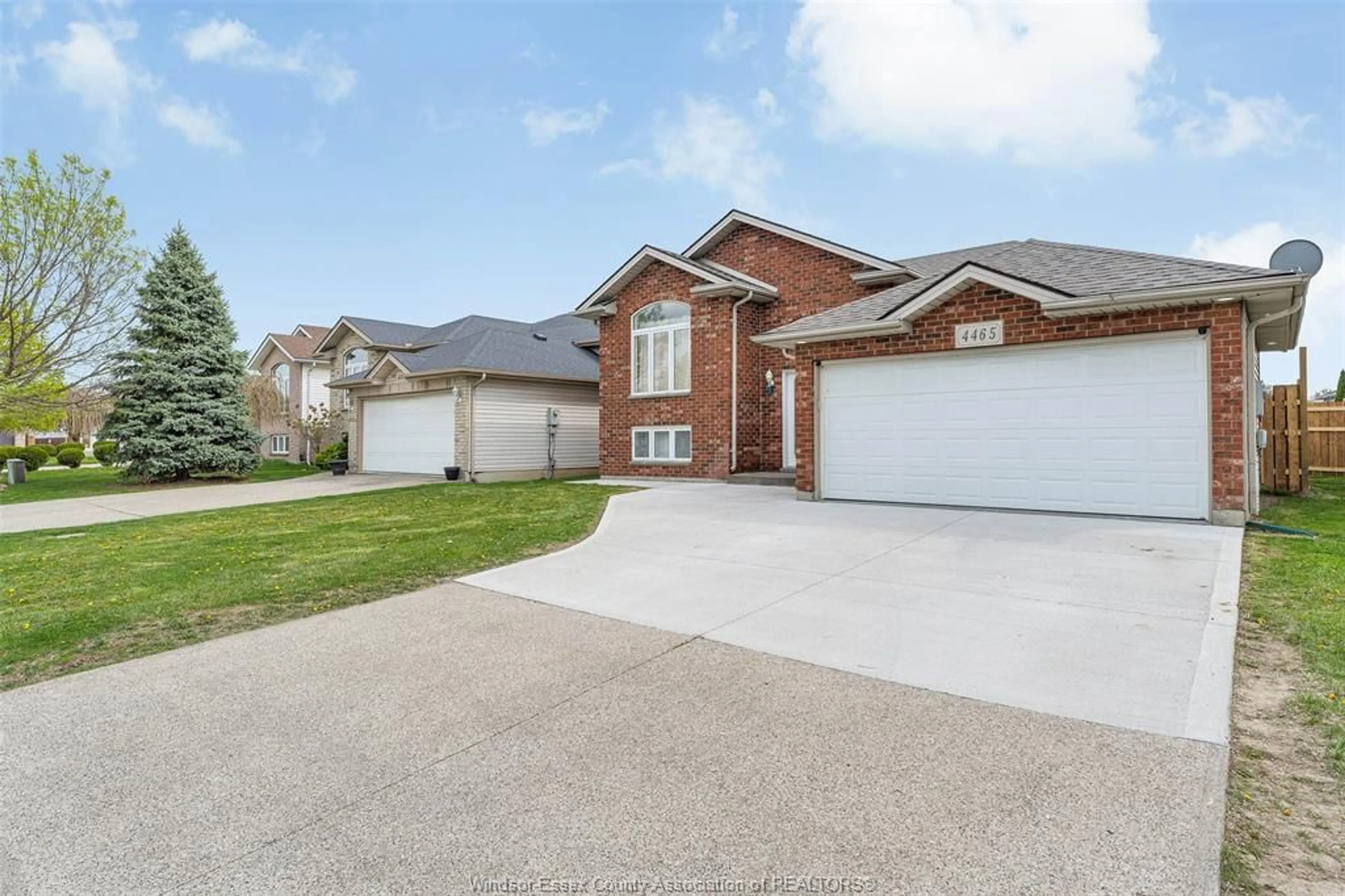 Home with brick exterior material, street for 4465 SPAGO, Windsor Ontario N9G 2Z6