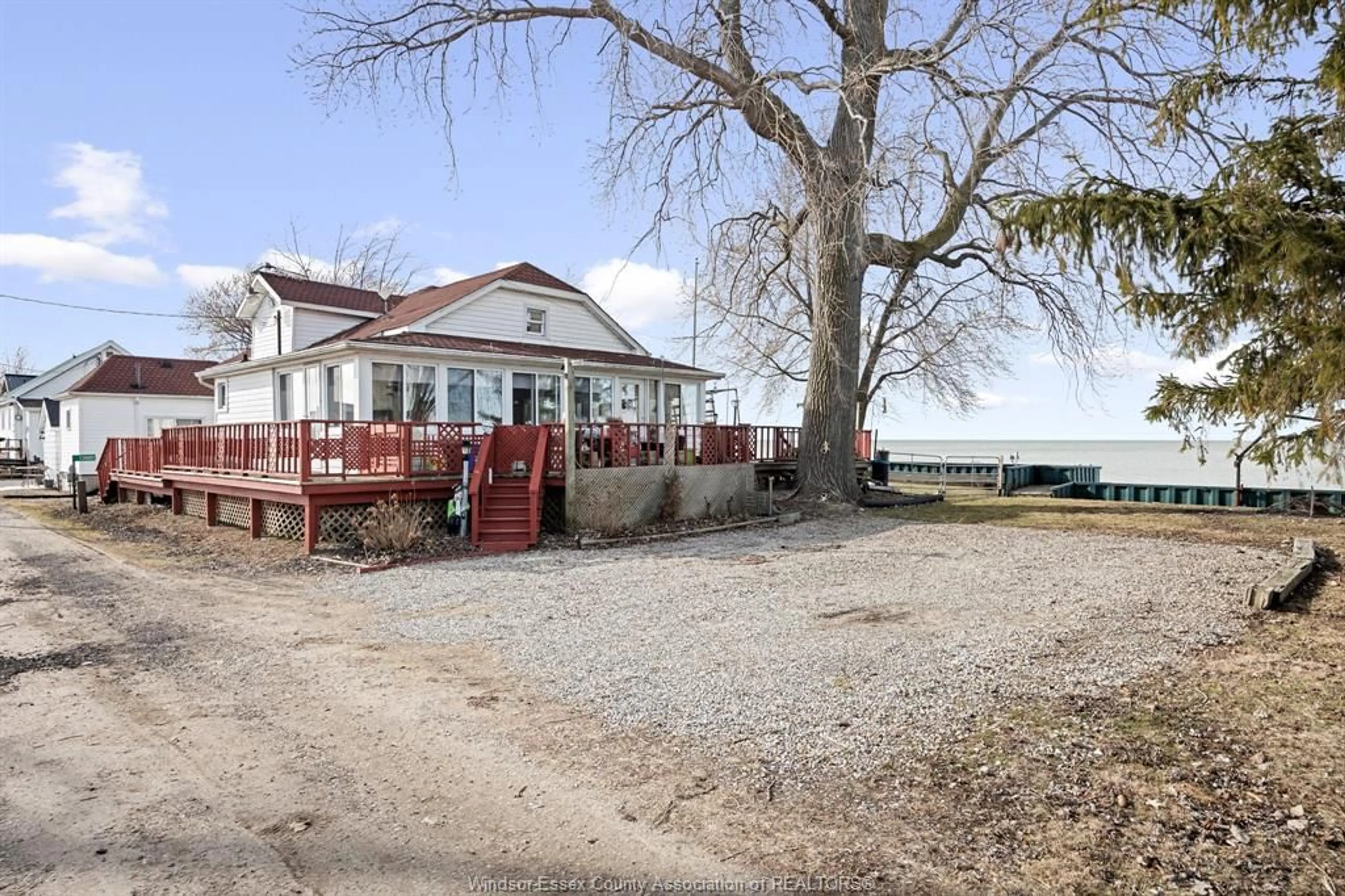Unknown for 13980 CRYSTAL BEACH Rd, Lakeshore Ontario N0R 1N0