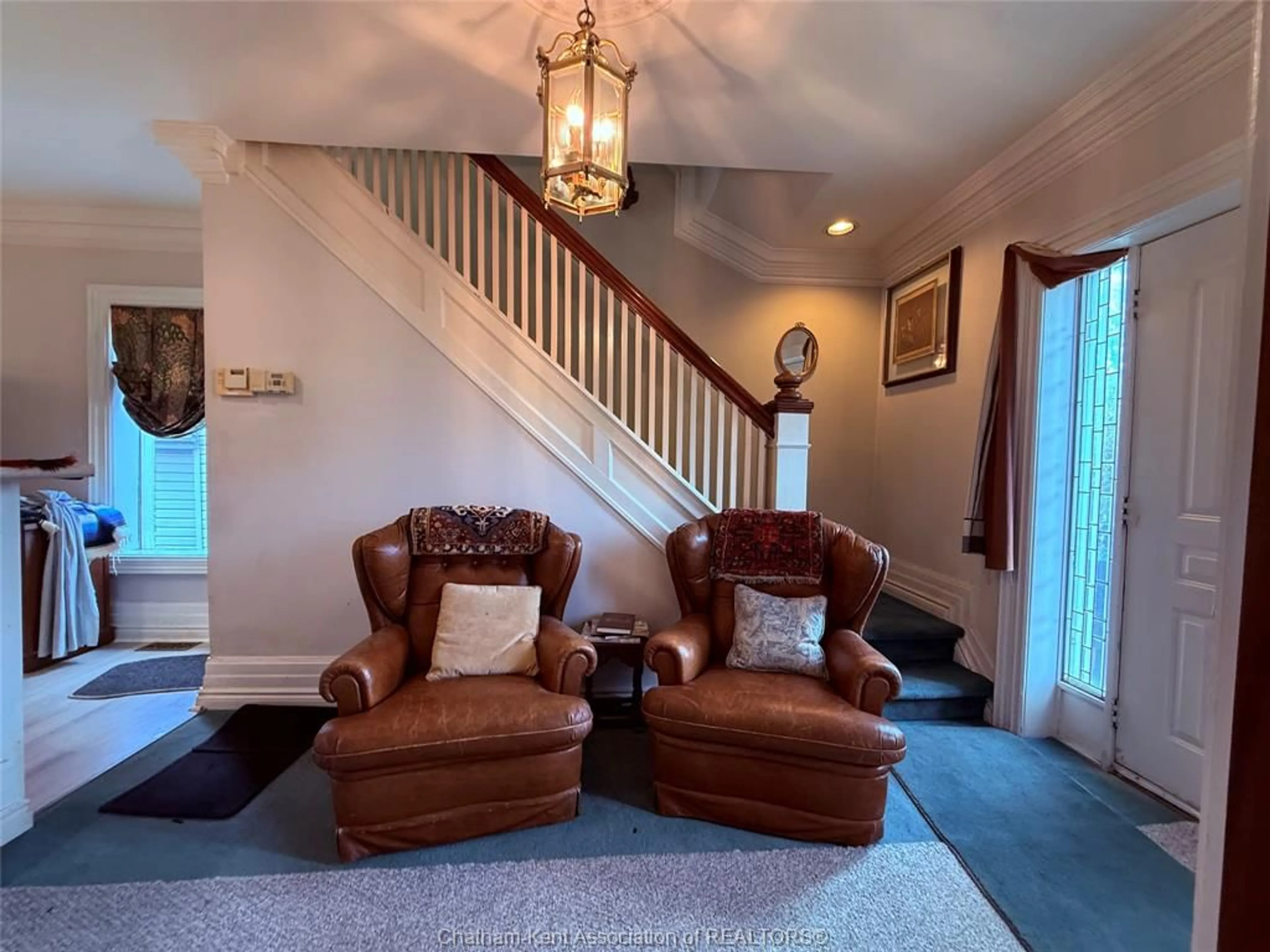 Living room with furniture, unknown for 257 ST CLAIR St, Chatham Ontario N7L 3J8