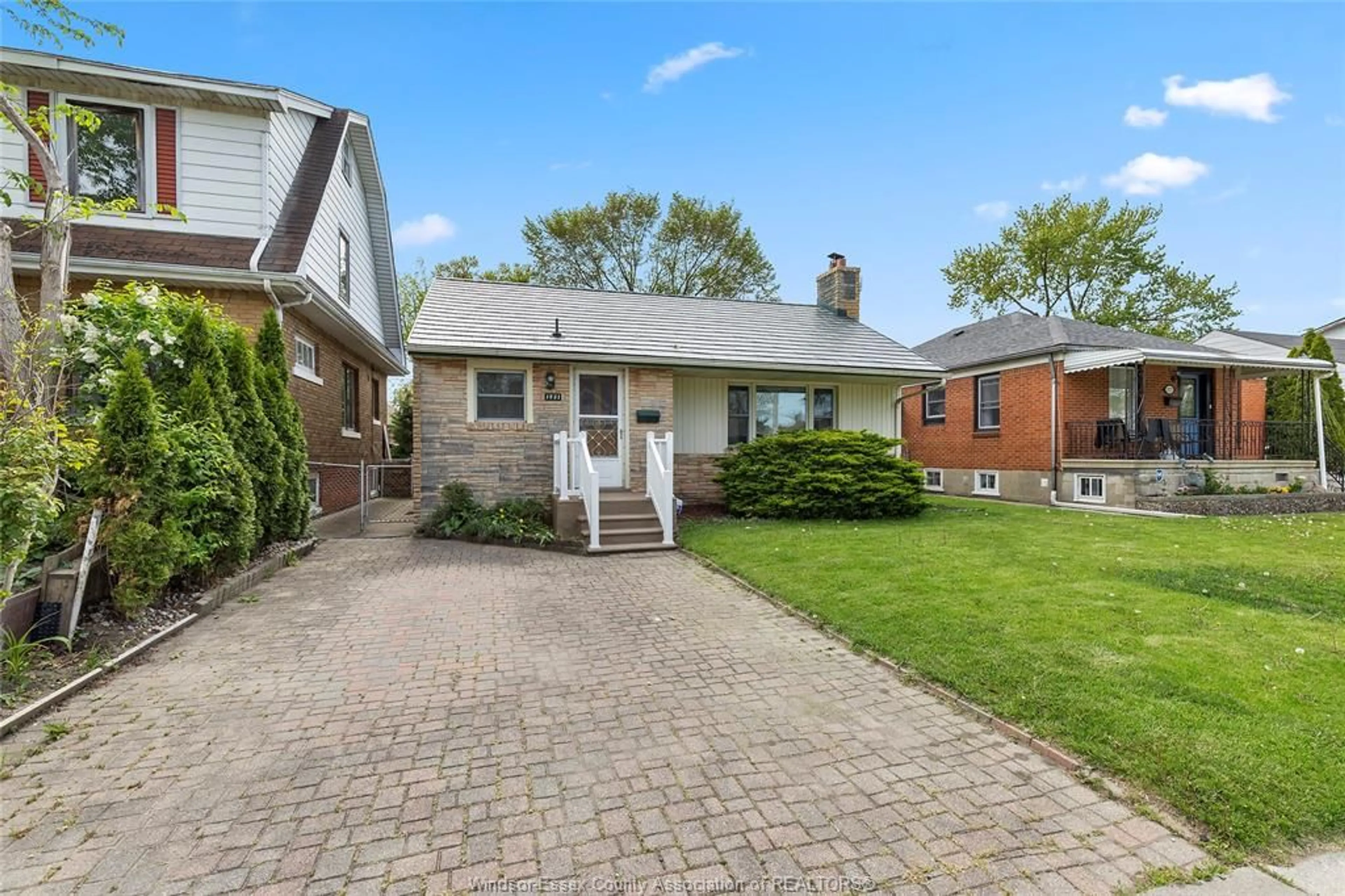 Home with brick exterior material, street for 1531 PILLETTE Rd, Windsor Ontario N8Y 3C3