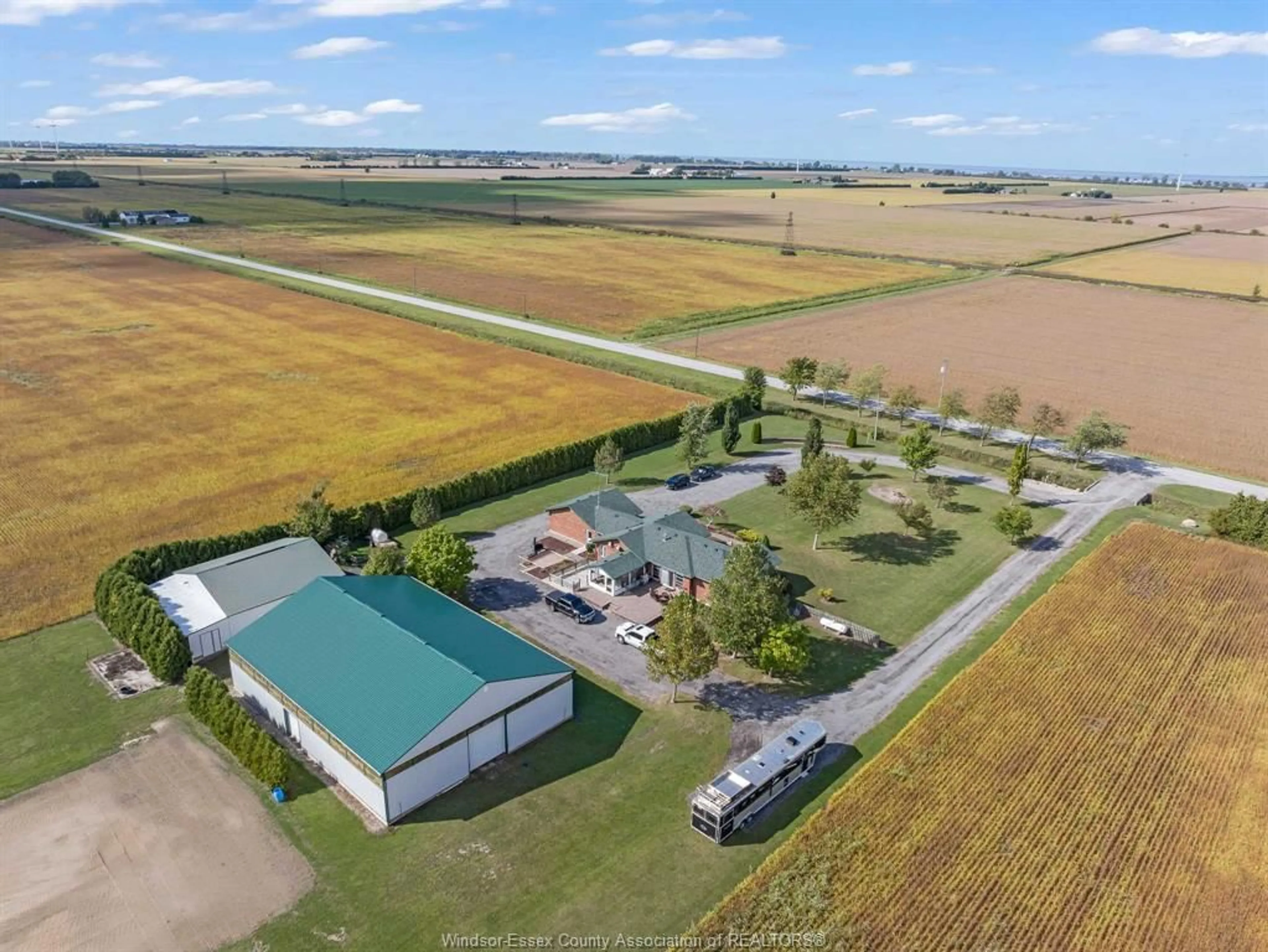 A pic from outside/outdoor area/front of a property/back of a property/a pic from drone, building for 16925 Lakeshore Road 303, Lakeshore Ontario N0P 2L0