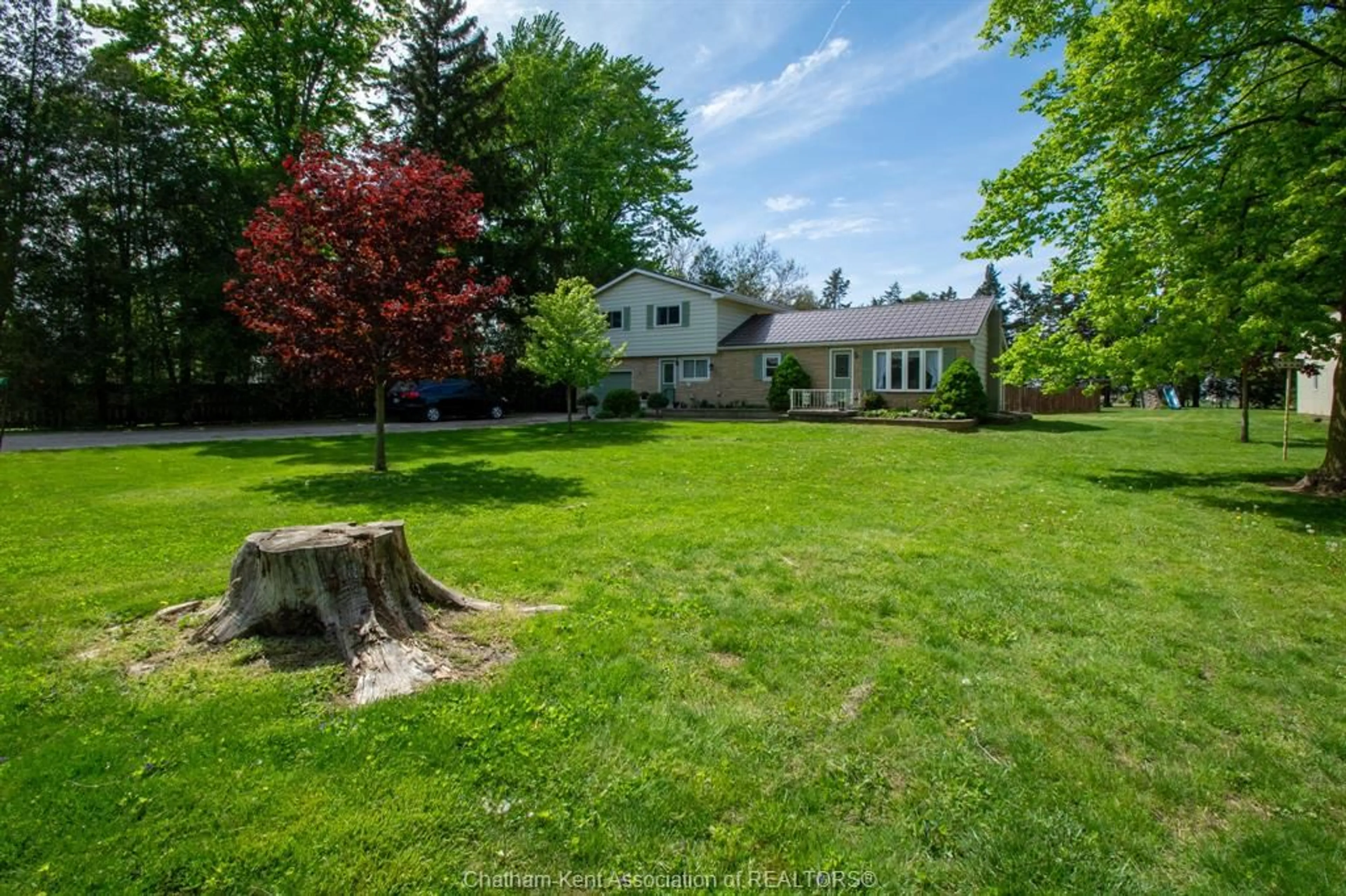 A pic from outside/outdoor area/front of a property/back of a property/a pic from drone, unknown for 12637 Splinter Line, Camden Township Ontario N0P 2K0