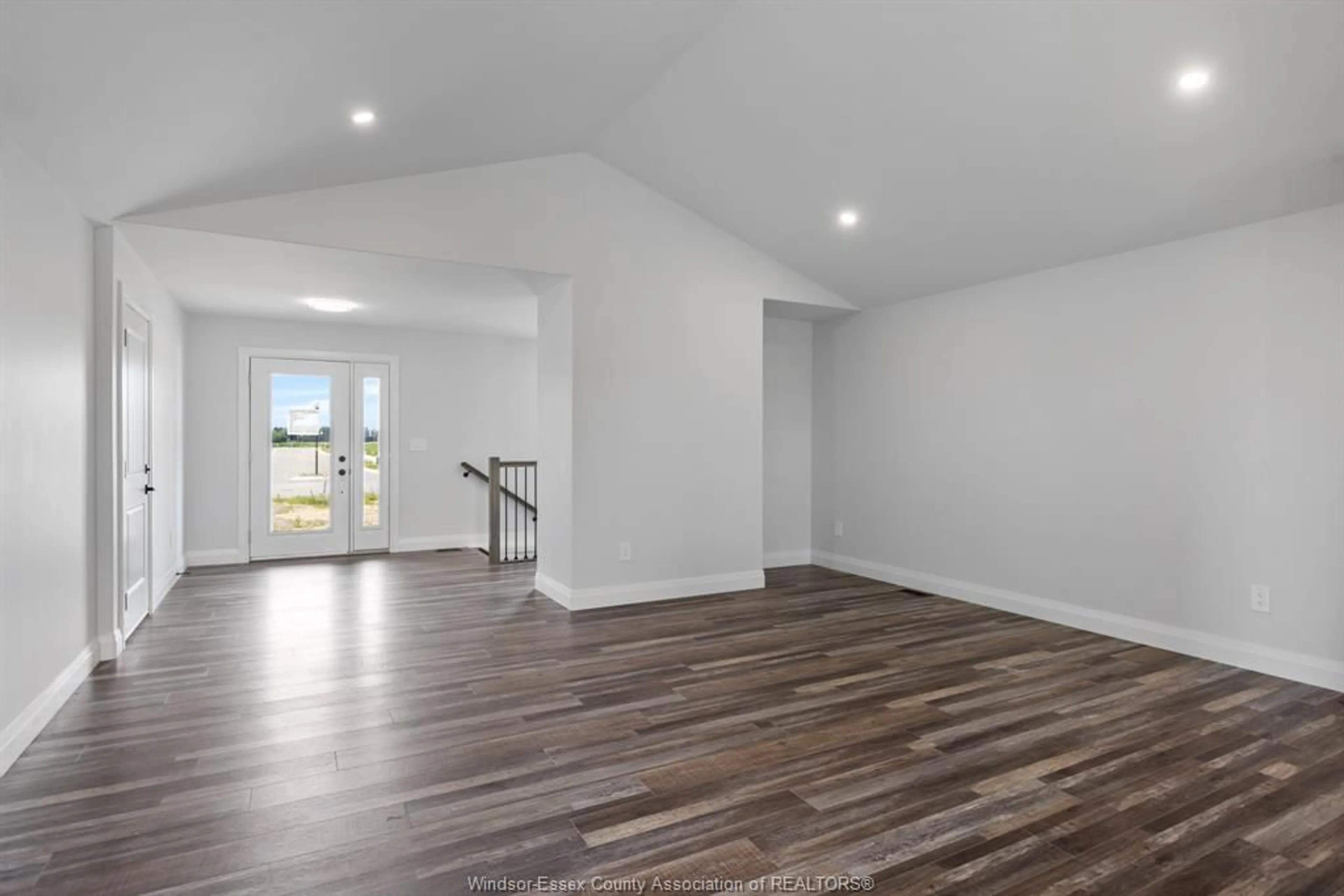 A pic of a room for 597 Keil Trail, Chatham Ontario N7L 0G8
