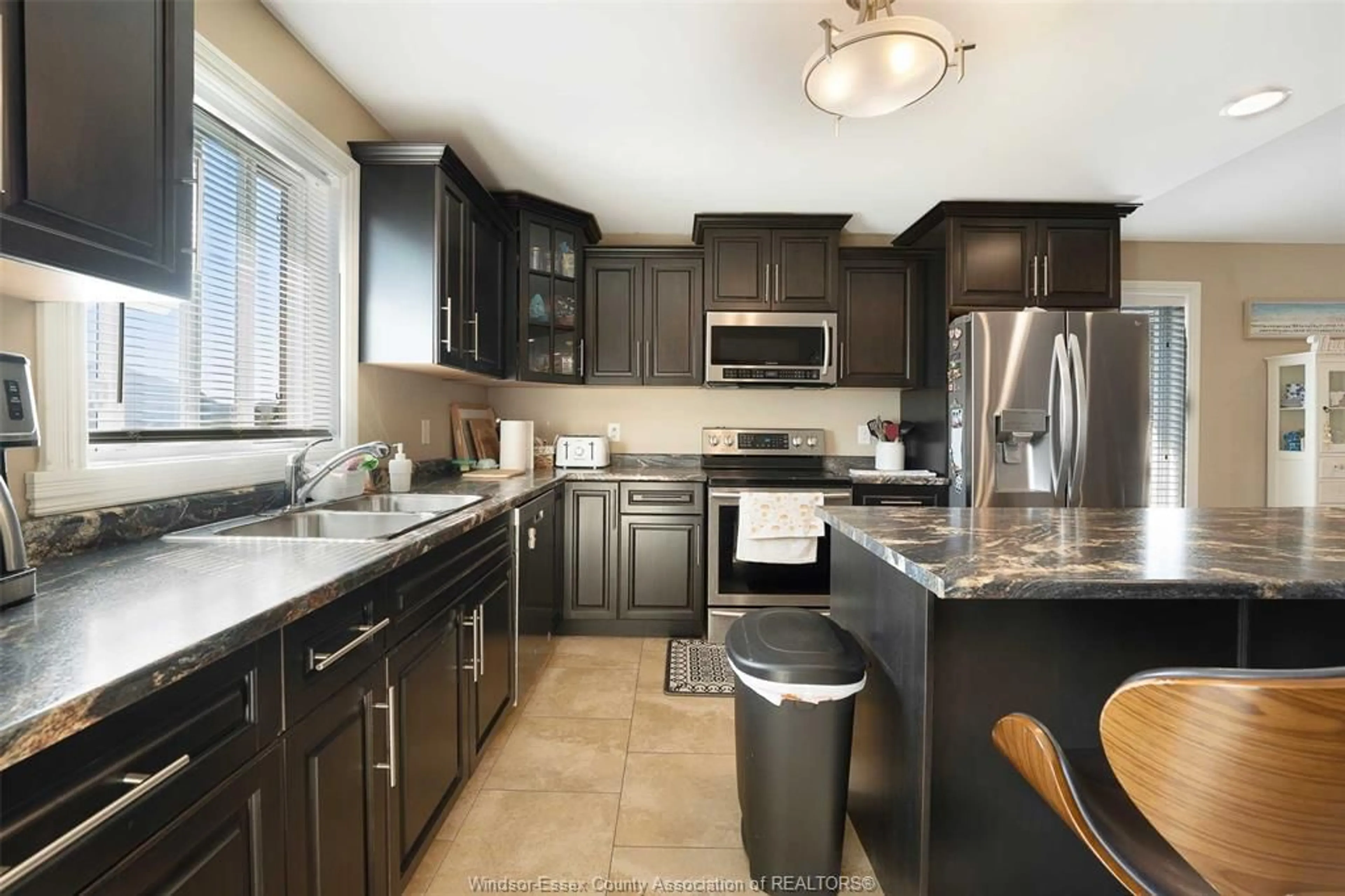 Unknown for 3028 MCROBBIE Cres, Windsor Ontario N8R 0A7