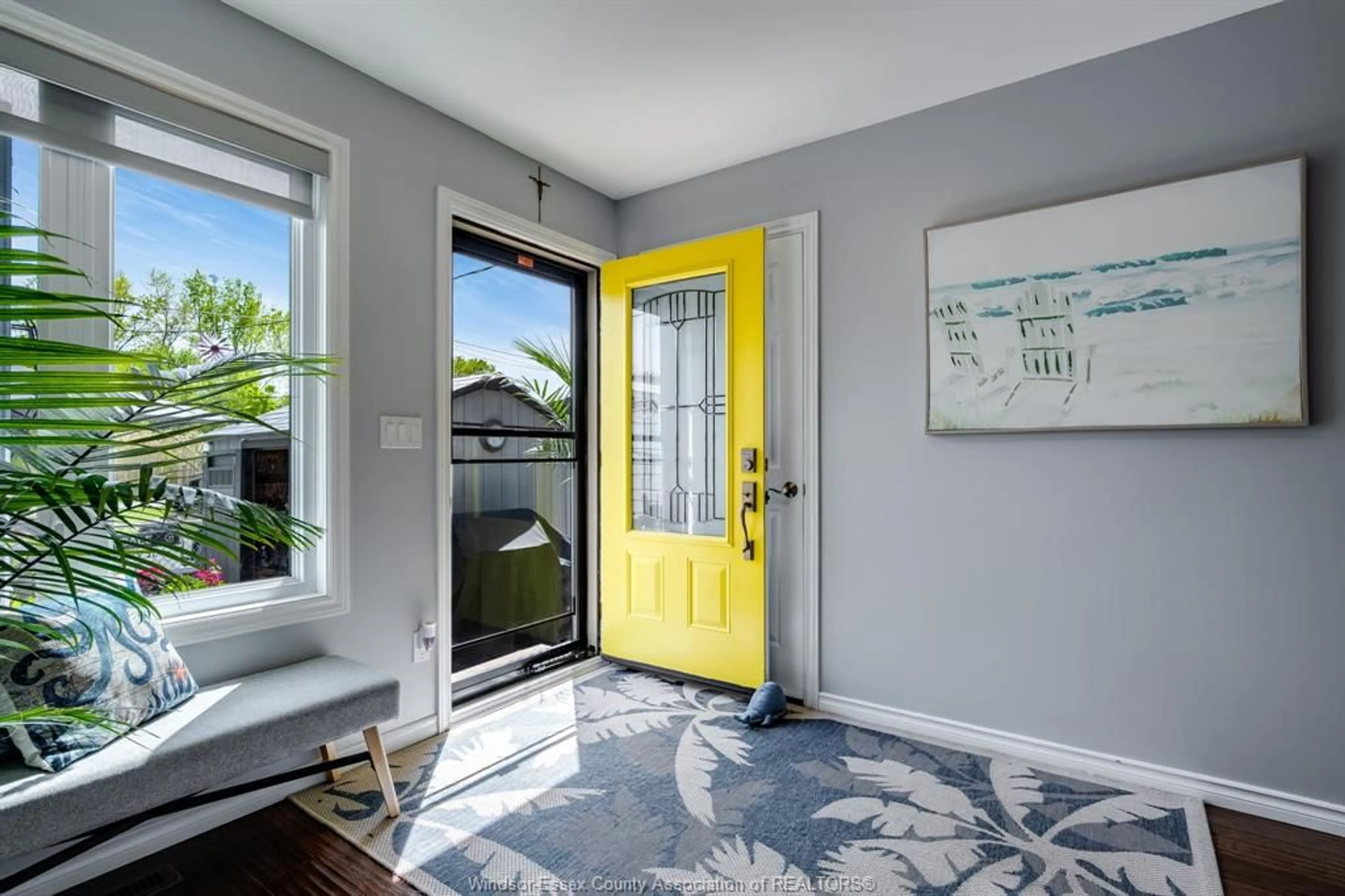 Indoor entryway for 1192 SHORELINE Ave #30, Lakeshore Ontario N0R 1A0