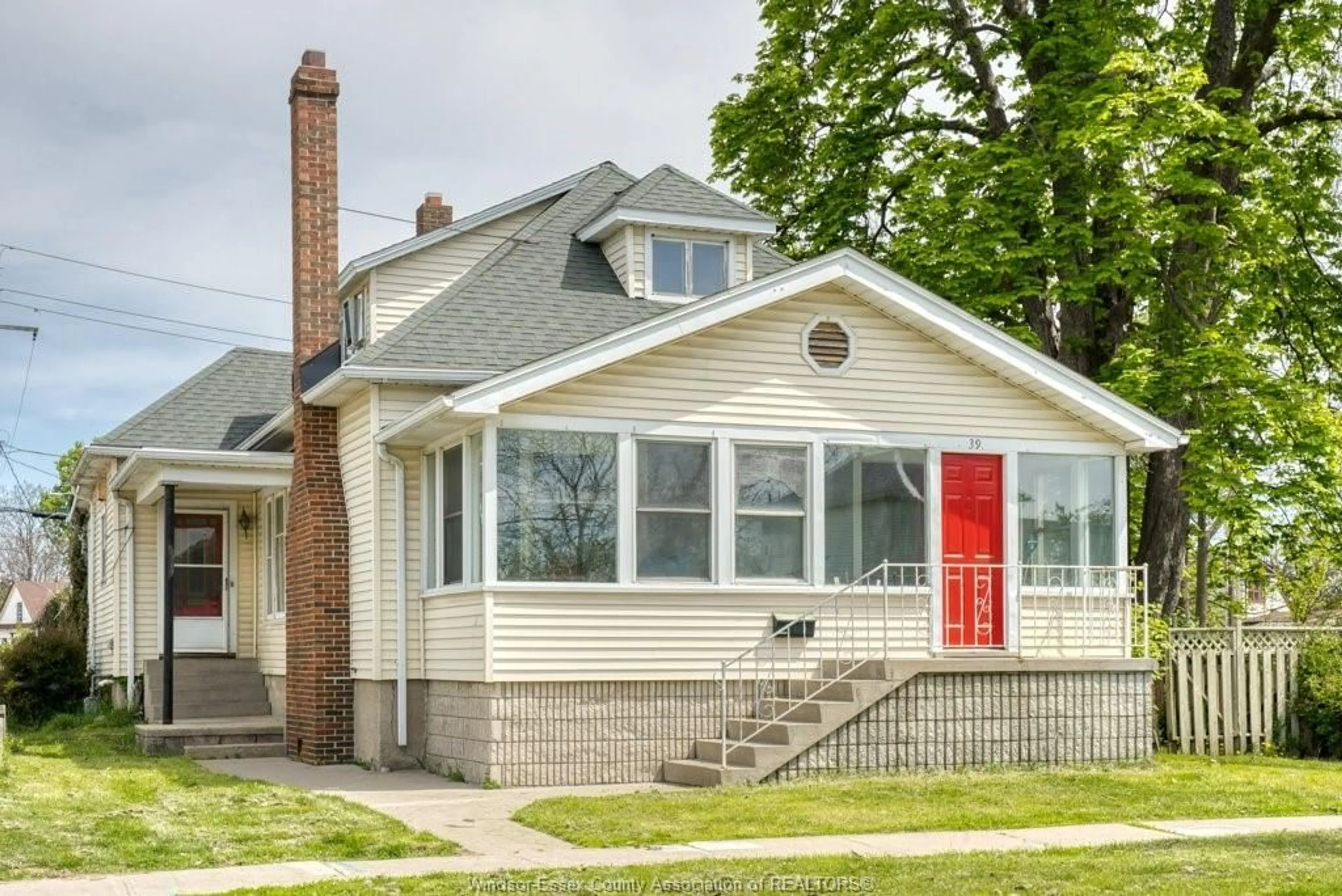 Home with brick exterior material, street for 39 ORANGE, Leamington Ontario N8H 1P6