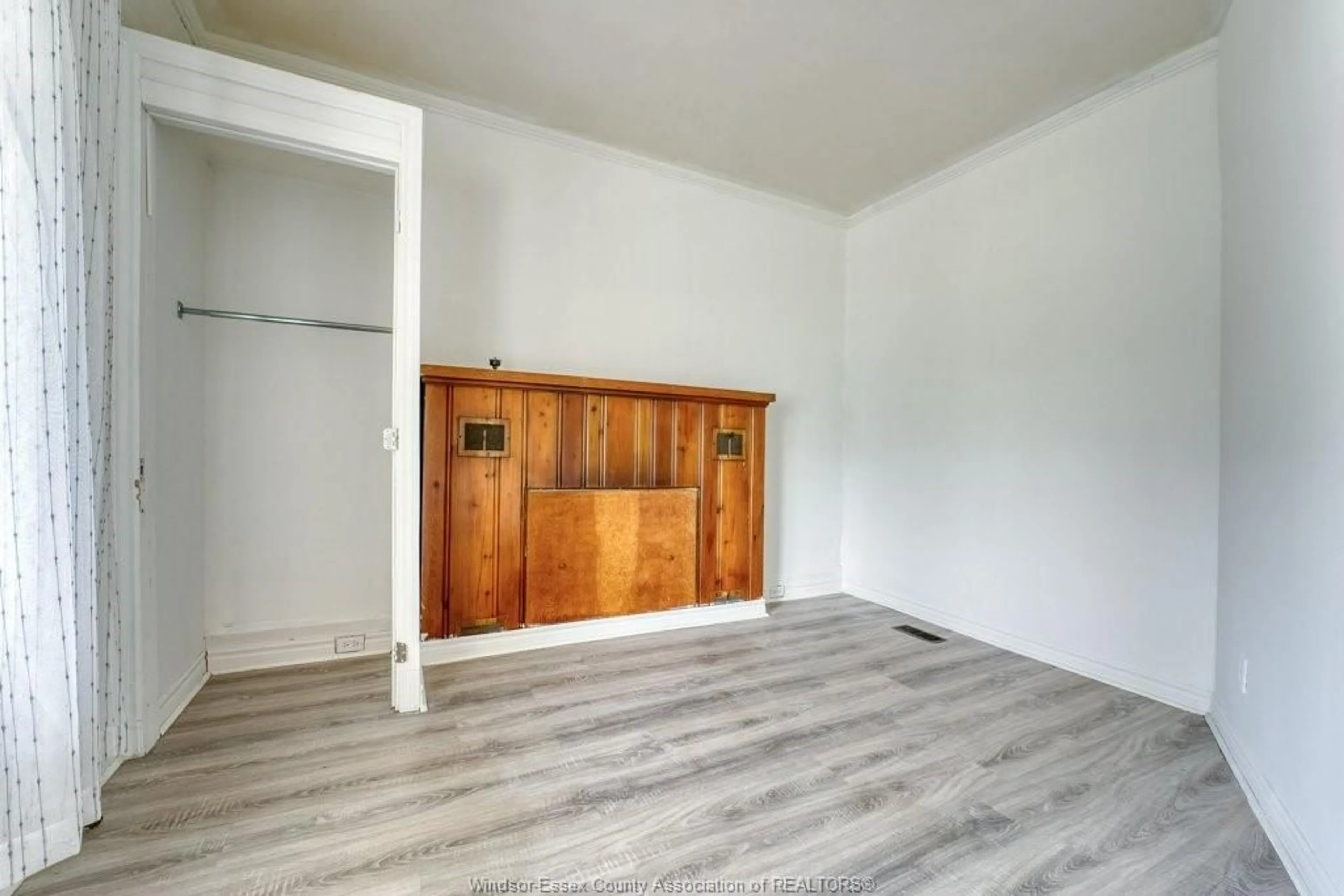 A pic of a room for 39 ORANGE, Leamington Ontario N8H 1P6