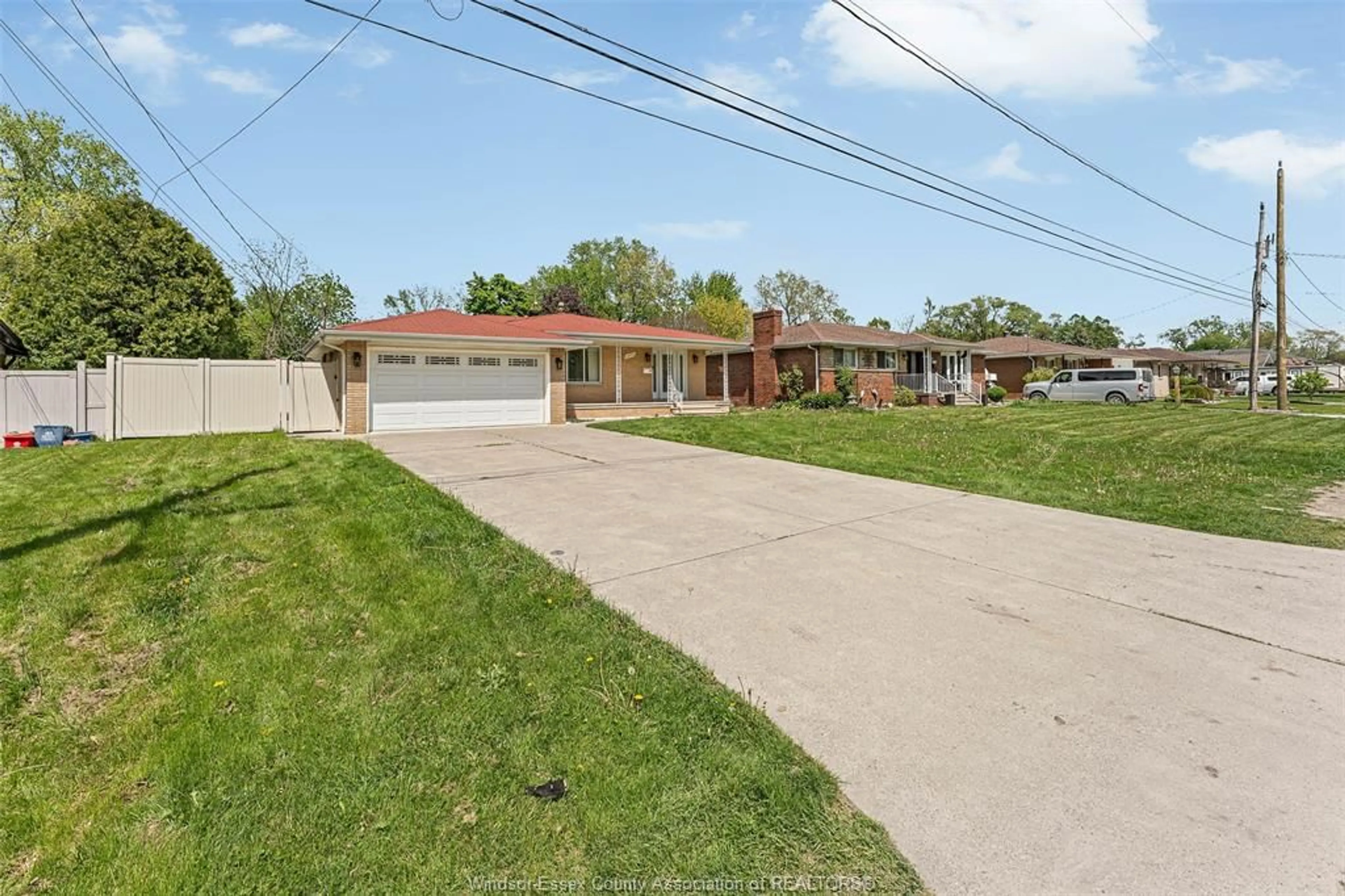 A pic from outside/outdoor area/front of a property/back of a property/a pic from drone, street for 1520 NORMANDY, LaSalle Ontario N9J 1J1