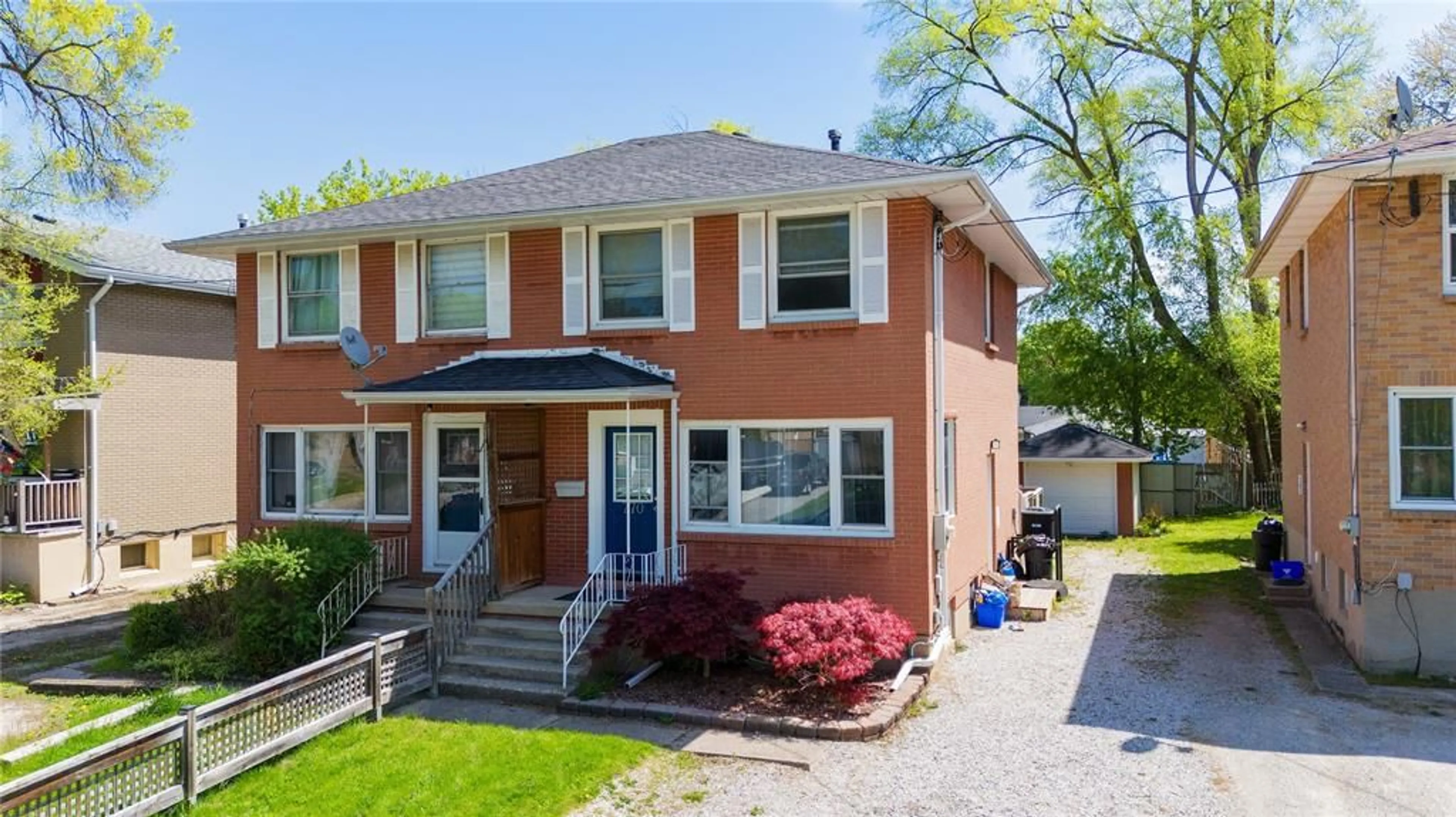Home with brick exterior material, street for 770 NETHERLANDS Pl, Sarnia Ontario N7S 2W4