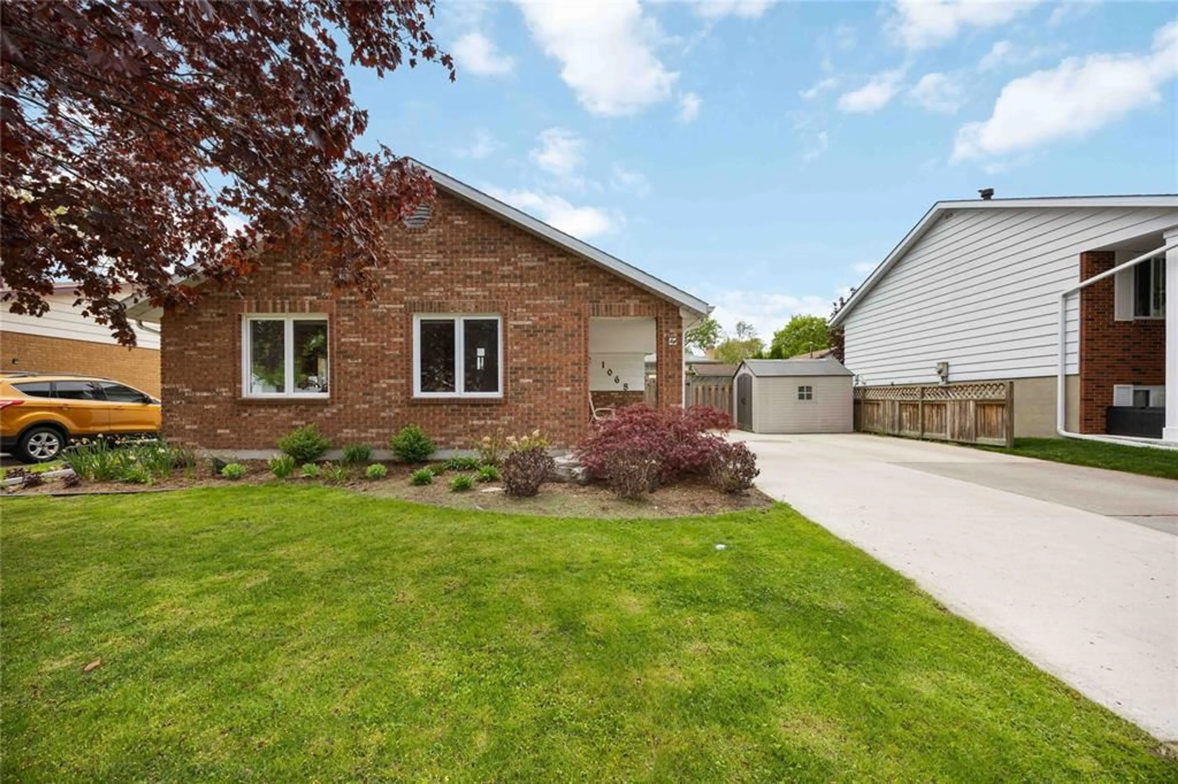 Home with brick exterior material, street for 1068 BRIMWOOD Cres, Sarnia Ontario N7S 5E9