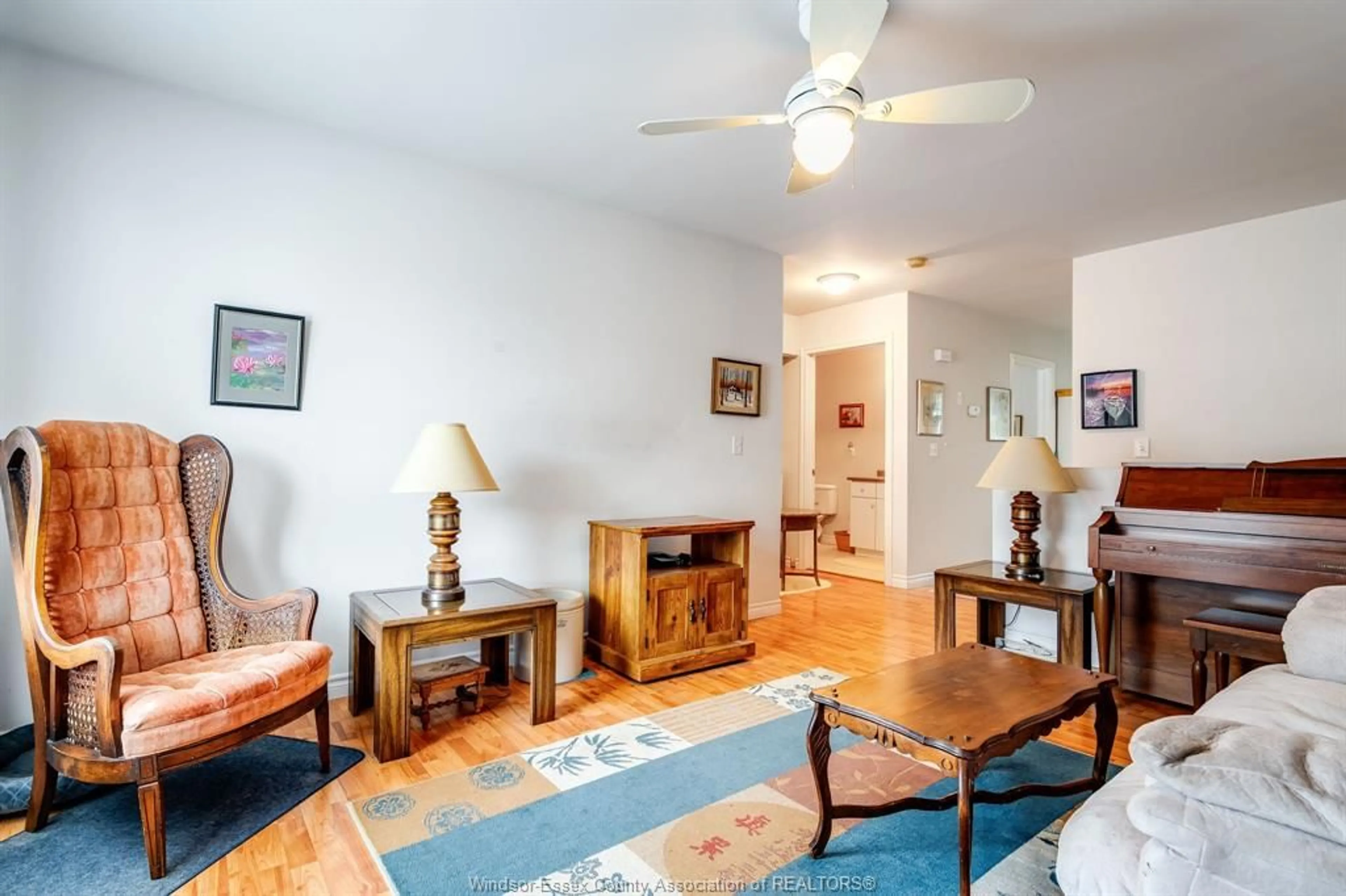 Living room with furniture, unknown for 22 LINDA Crt, Tilbury Ontario N0P 2L0