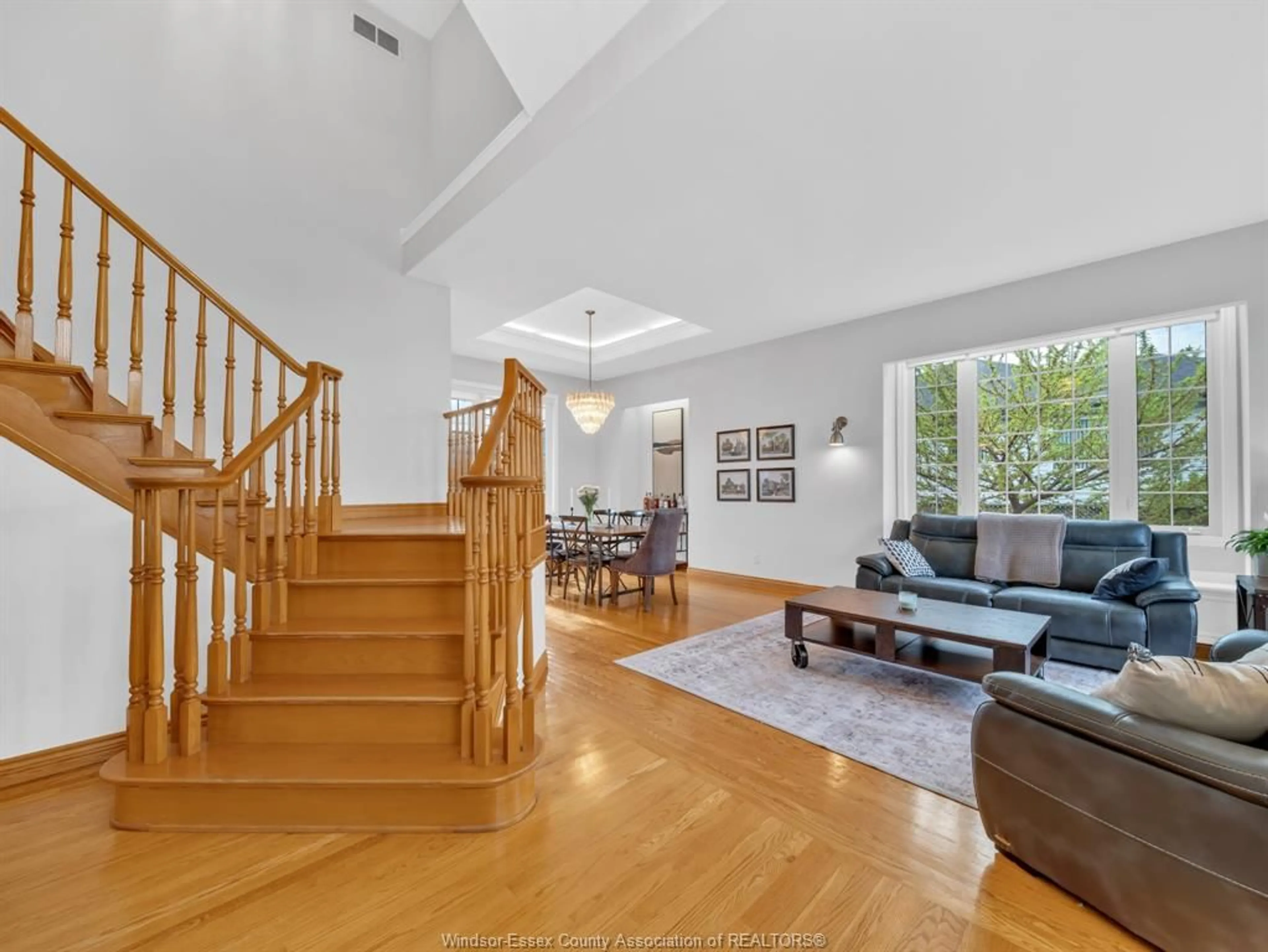 Unknown for 1523 RANKIN Ave, Windsor Ontario N9B 3V2