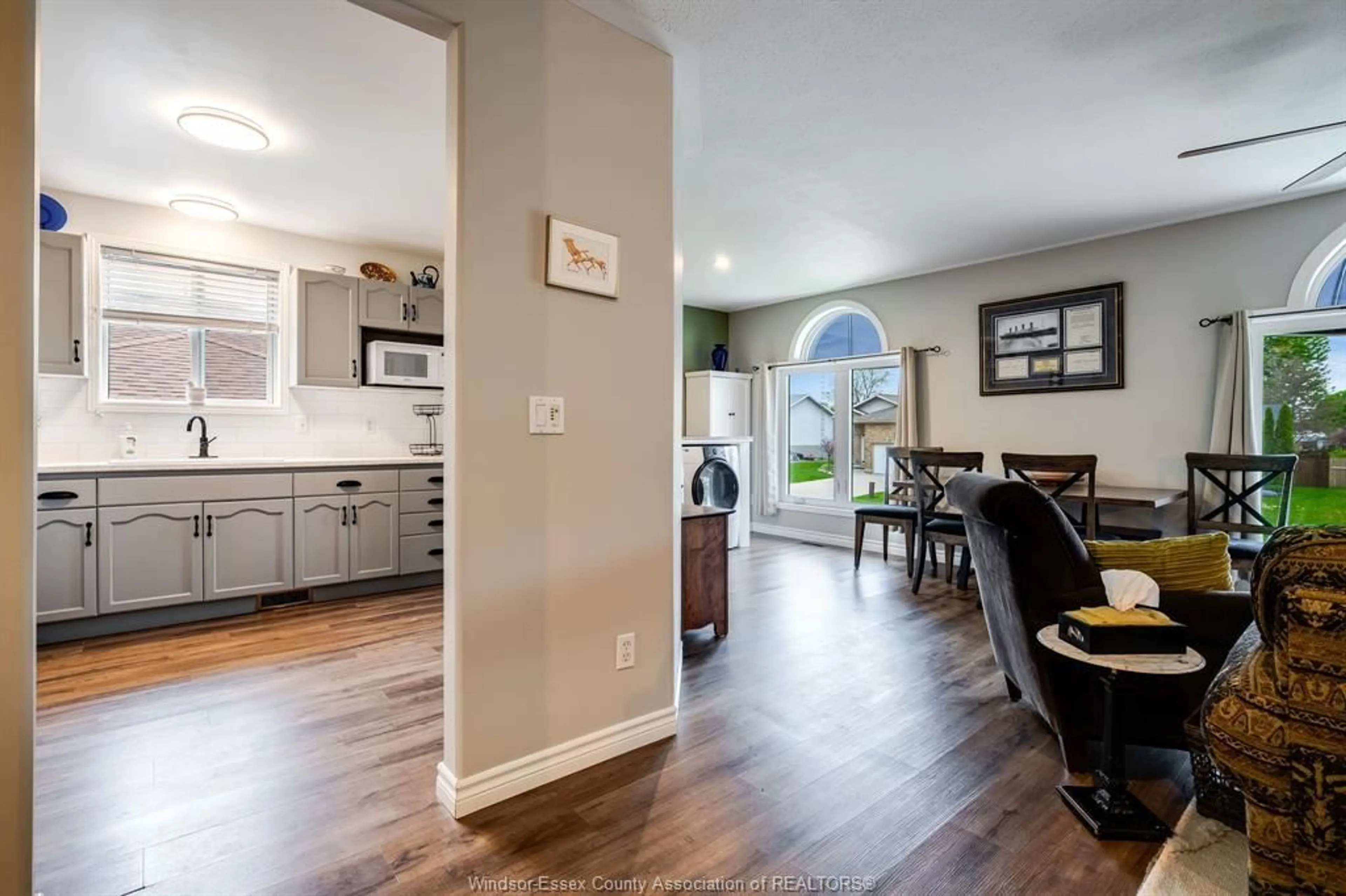 Open concept kitchen, unknown for 252 Wellington St, Harrow Ontario N0R 1G0