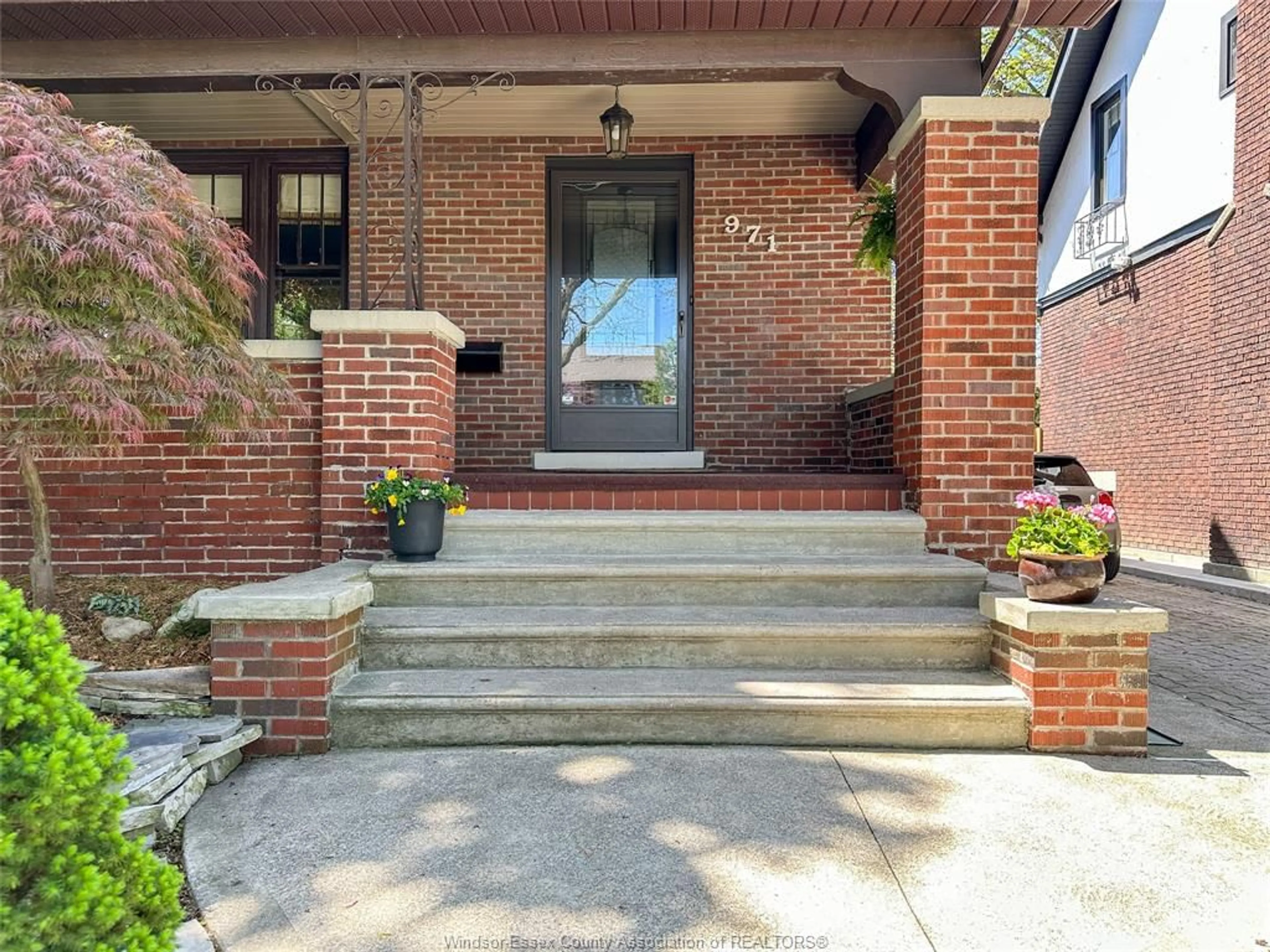 Home with brick exterior material, street for 971 VICTORIA, Windsor Ontario N9A 4N5