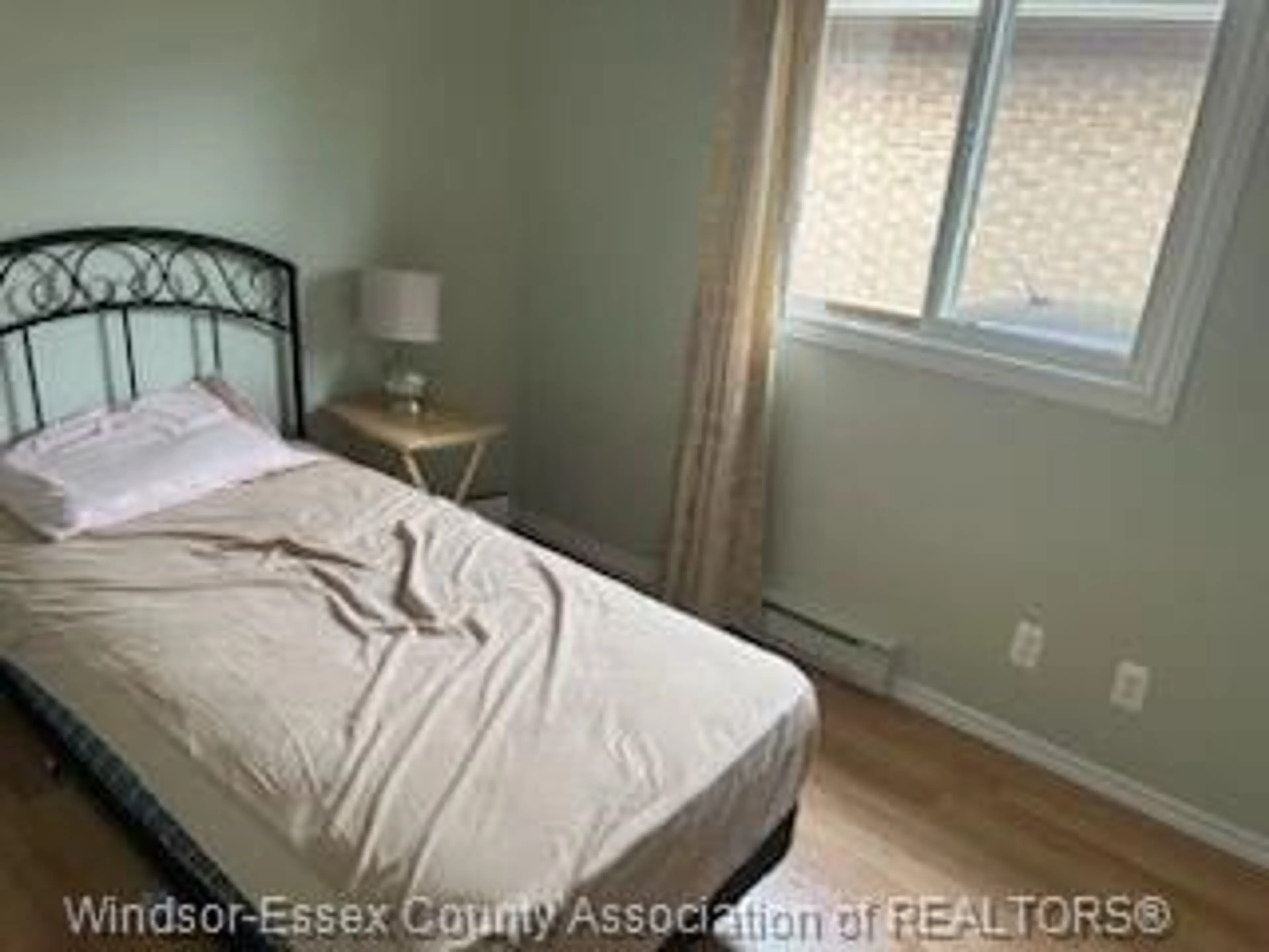 A pic of a room for 8270 Gateside Place, Windsor Ontario N8S 4N6