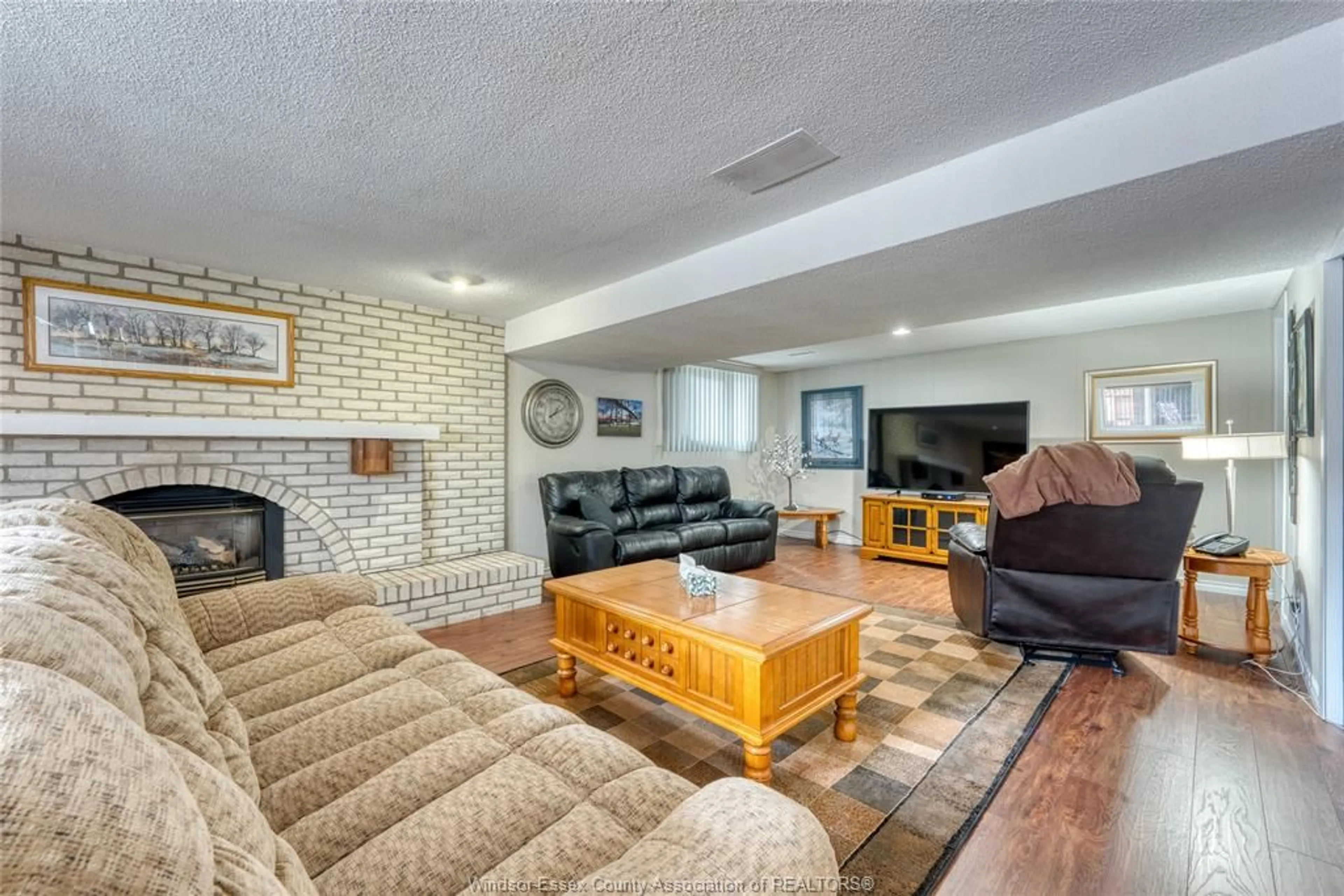 Living room with furniture, unknown for 9944 HOLLY Cres, Windsor Ontario N9V 2R8