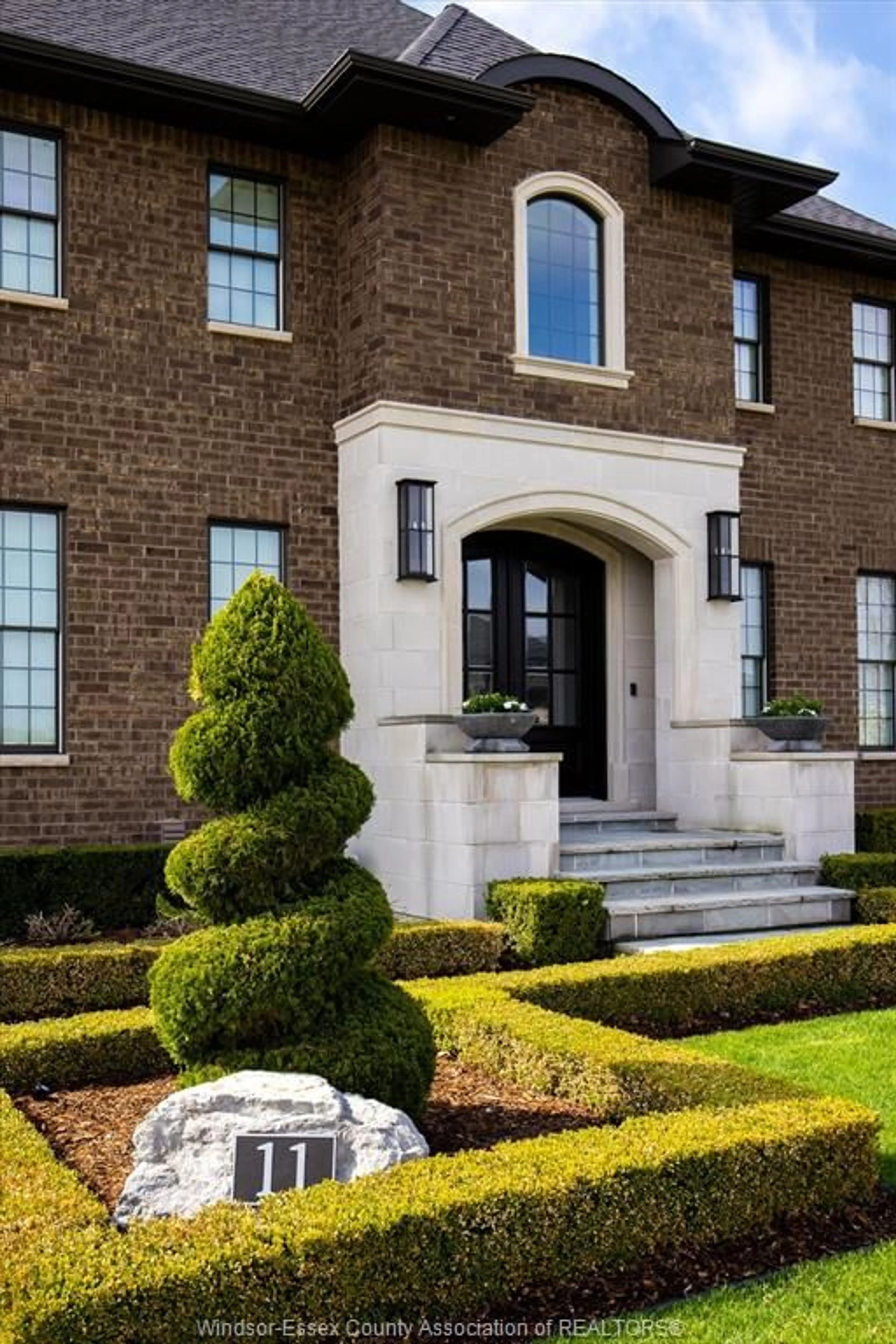 Home with brick exterior material, street for 11 HOUSTON Ave, Kingsville Ontario N9Y 0C7