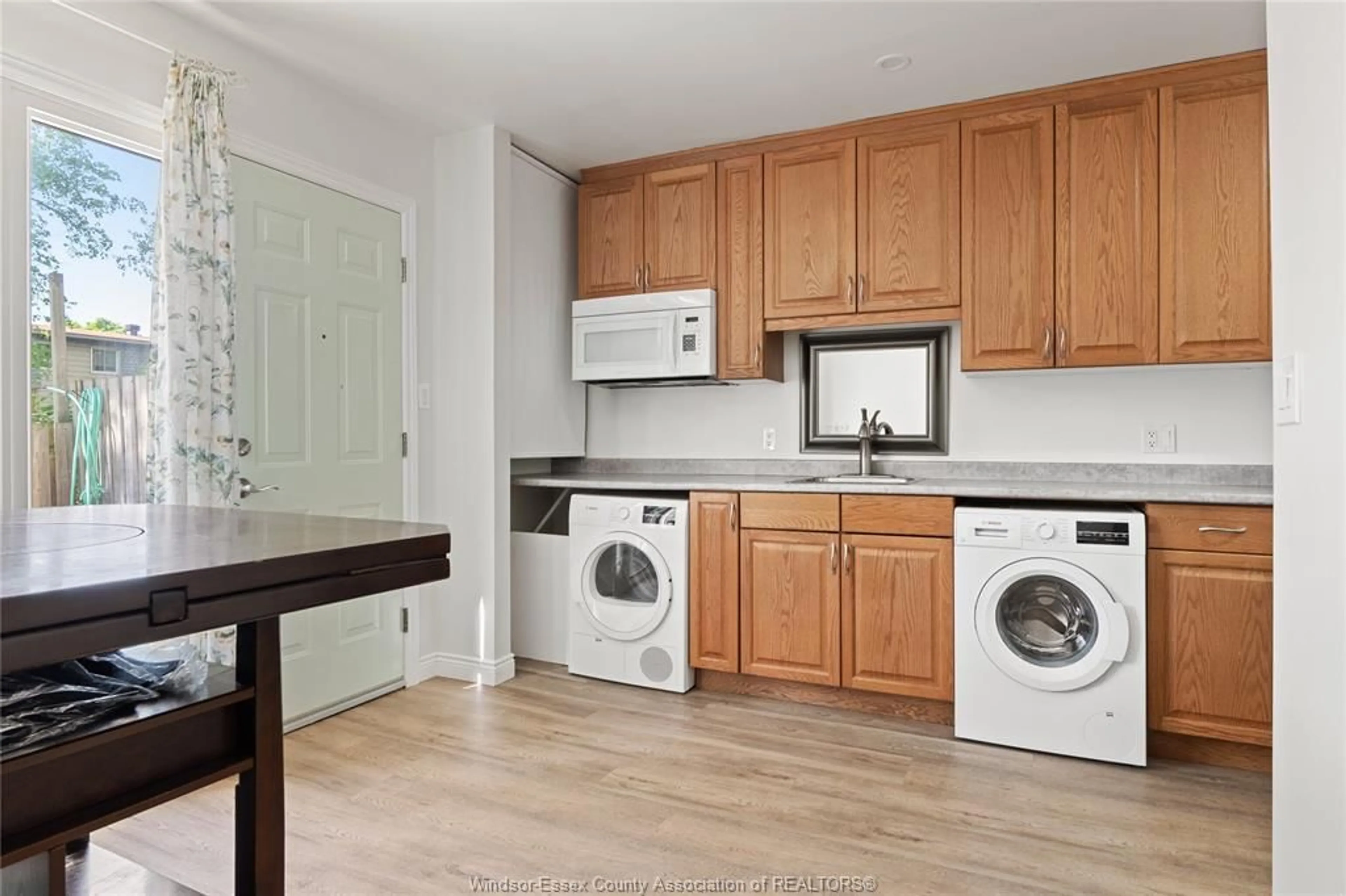 Unknown for 2635 Vine Court #51, Windsor Ontario N8T 2X4