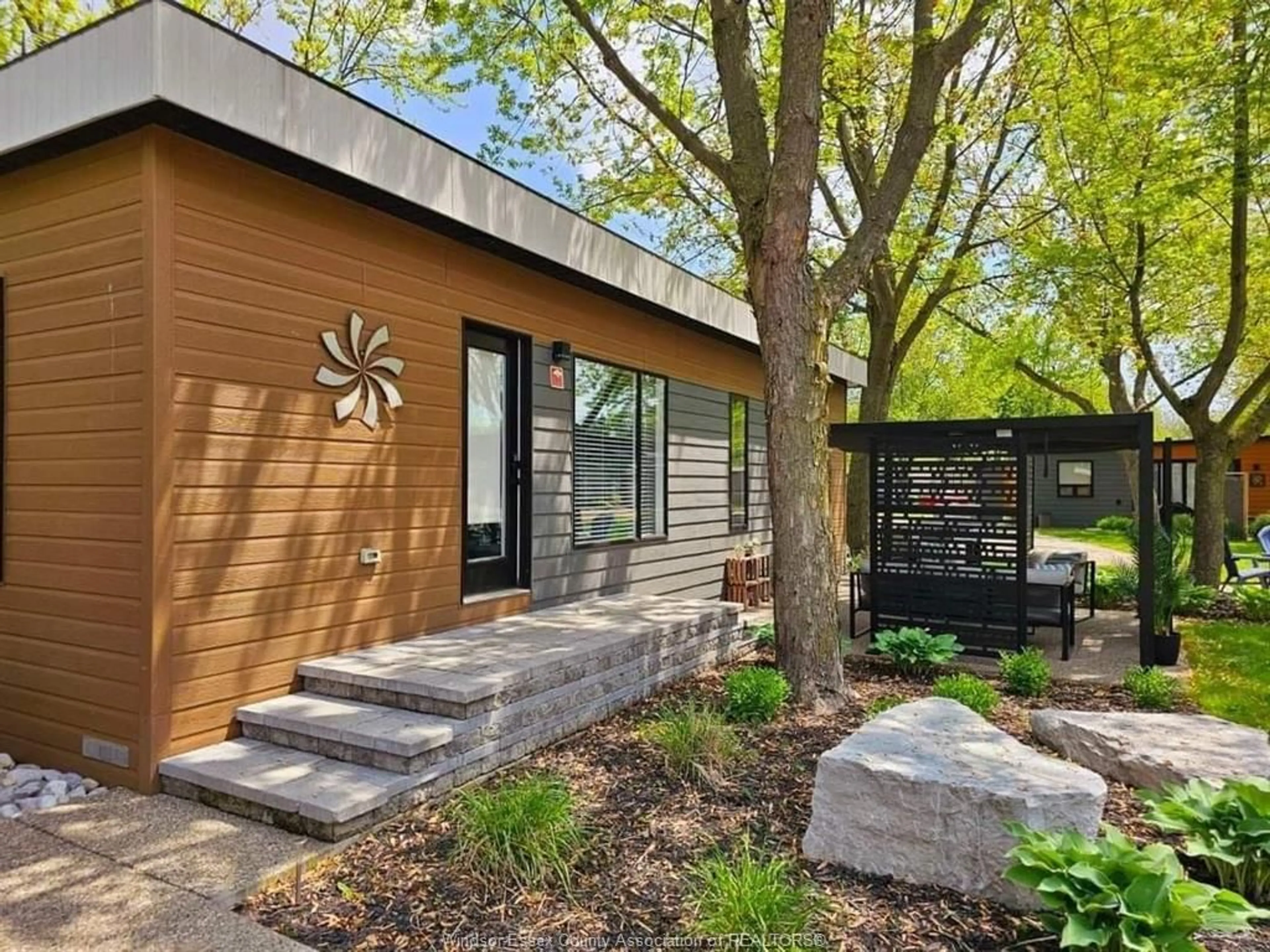 Home with brick exterior material, street for 981 COUNTY RD 2 #532, Lakeshore Ontario N0R 1A0