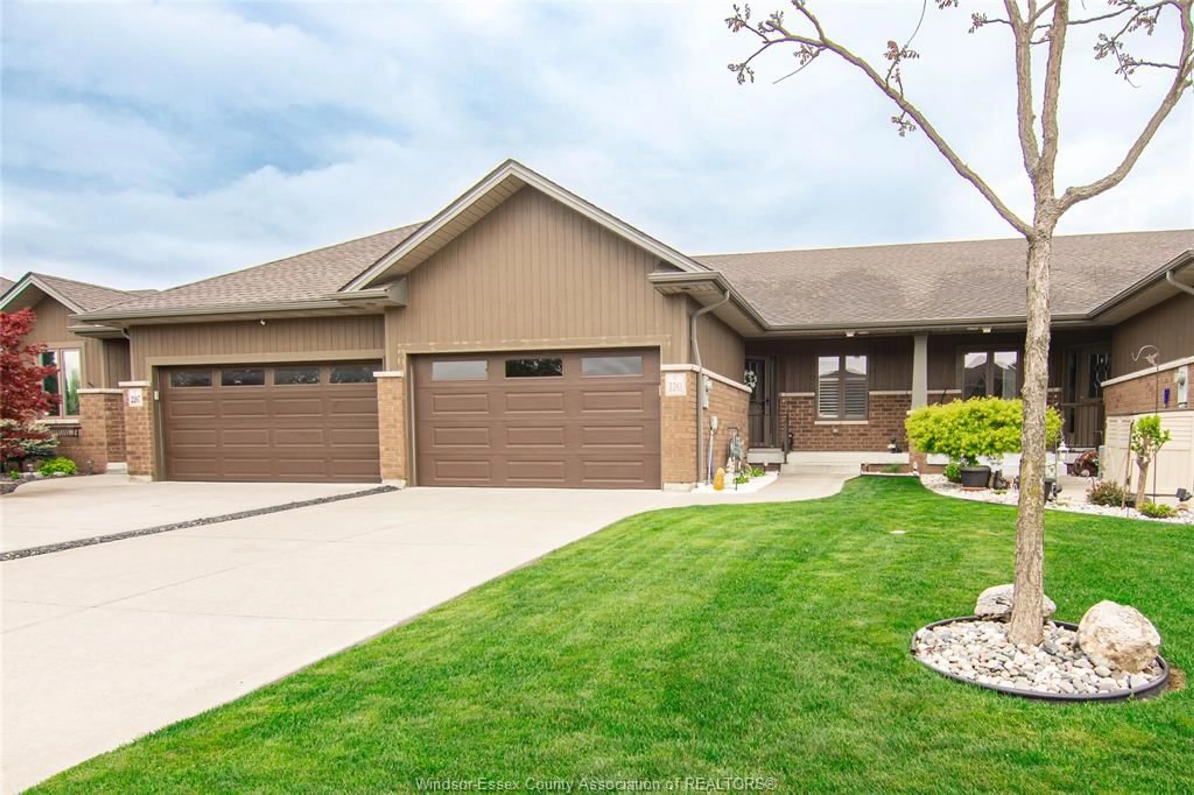 Home with brick exterior material, street for 2261 GATWICK Ave, Windsor Ontario N8P 0B6
