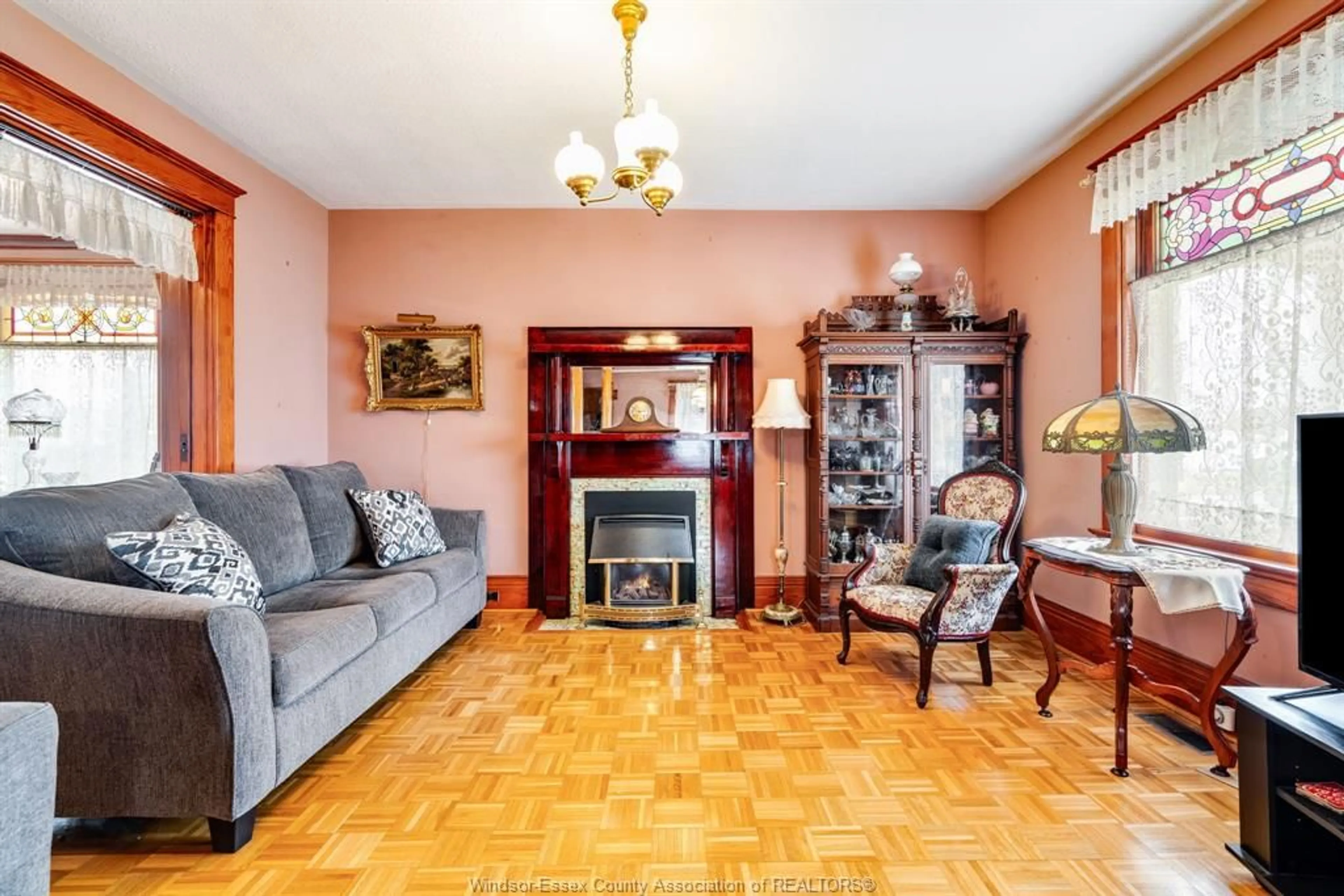 Living room with furniture, unknown for 10 CARLYLE St, Tilbury Ontario N0P 2L0