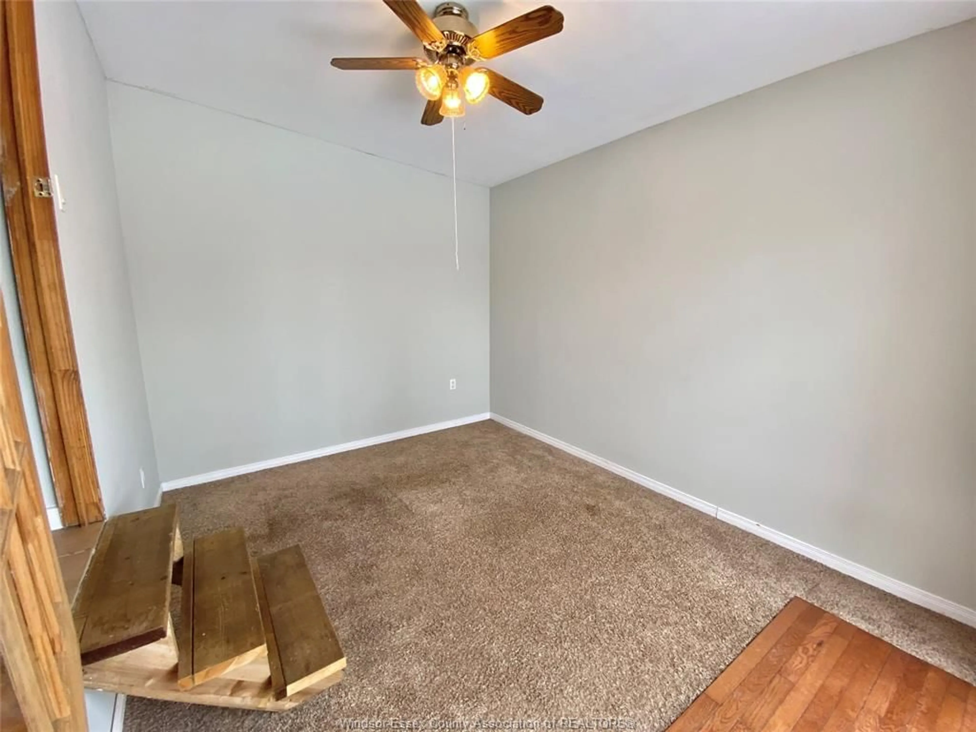 A pic of a room for 22 MALDEN HILL Dr, Amherstburg Ontario N9V 3L5