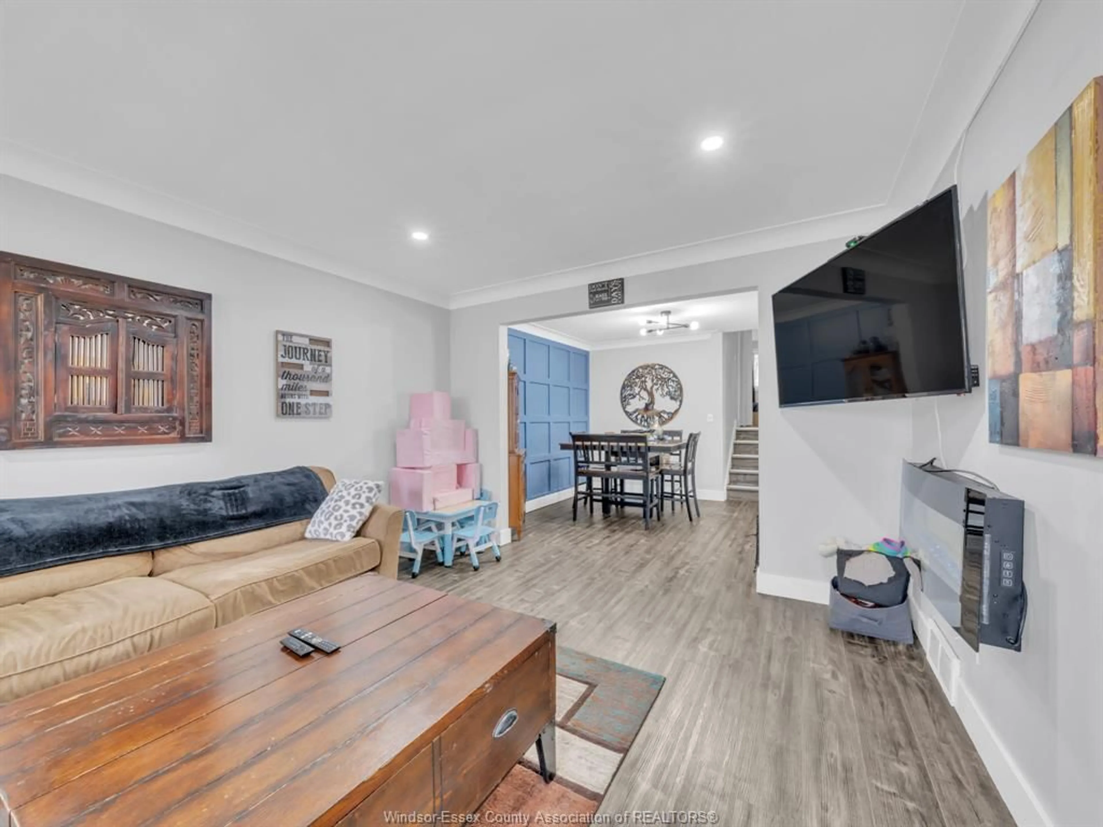 Living room with furniture, unknown for 2965 BRIMLEY, Windsor Ontario N8R 1L9