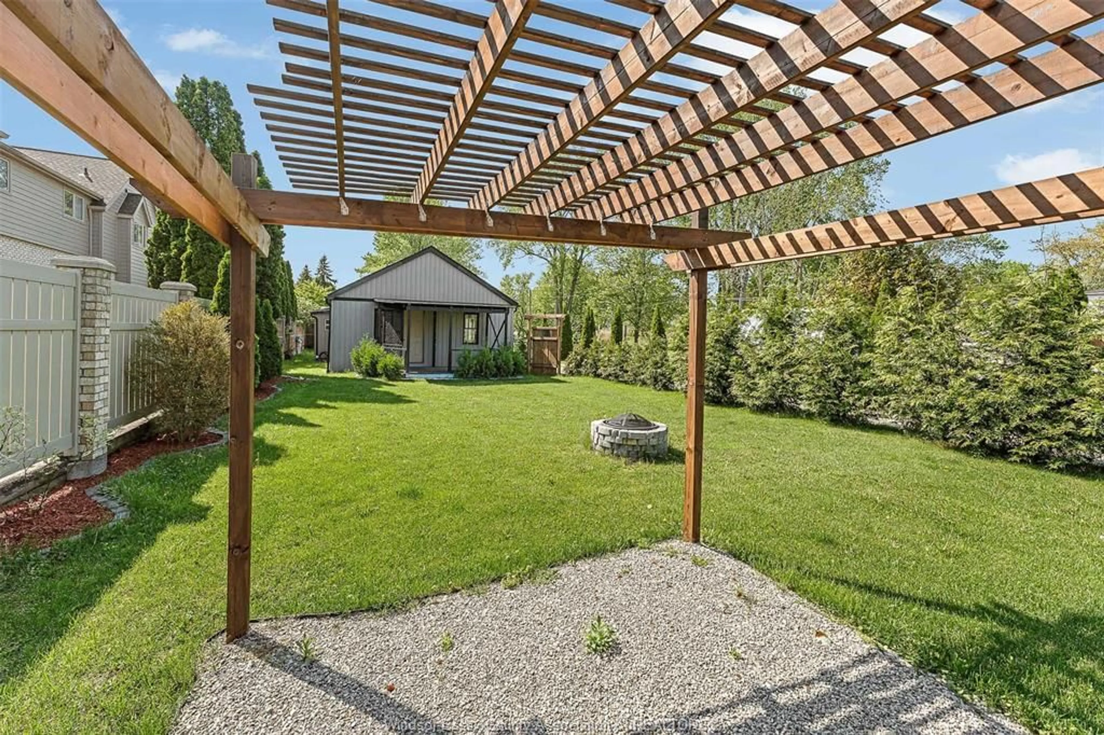 Patio, unknown for 75 PARE Lane, LaSalle Ontario N9J 1W3
