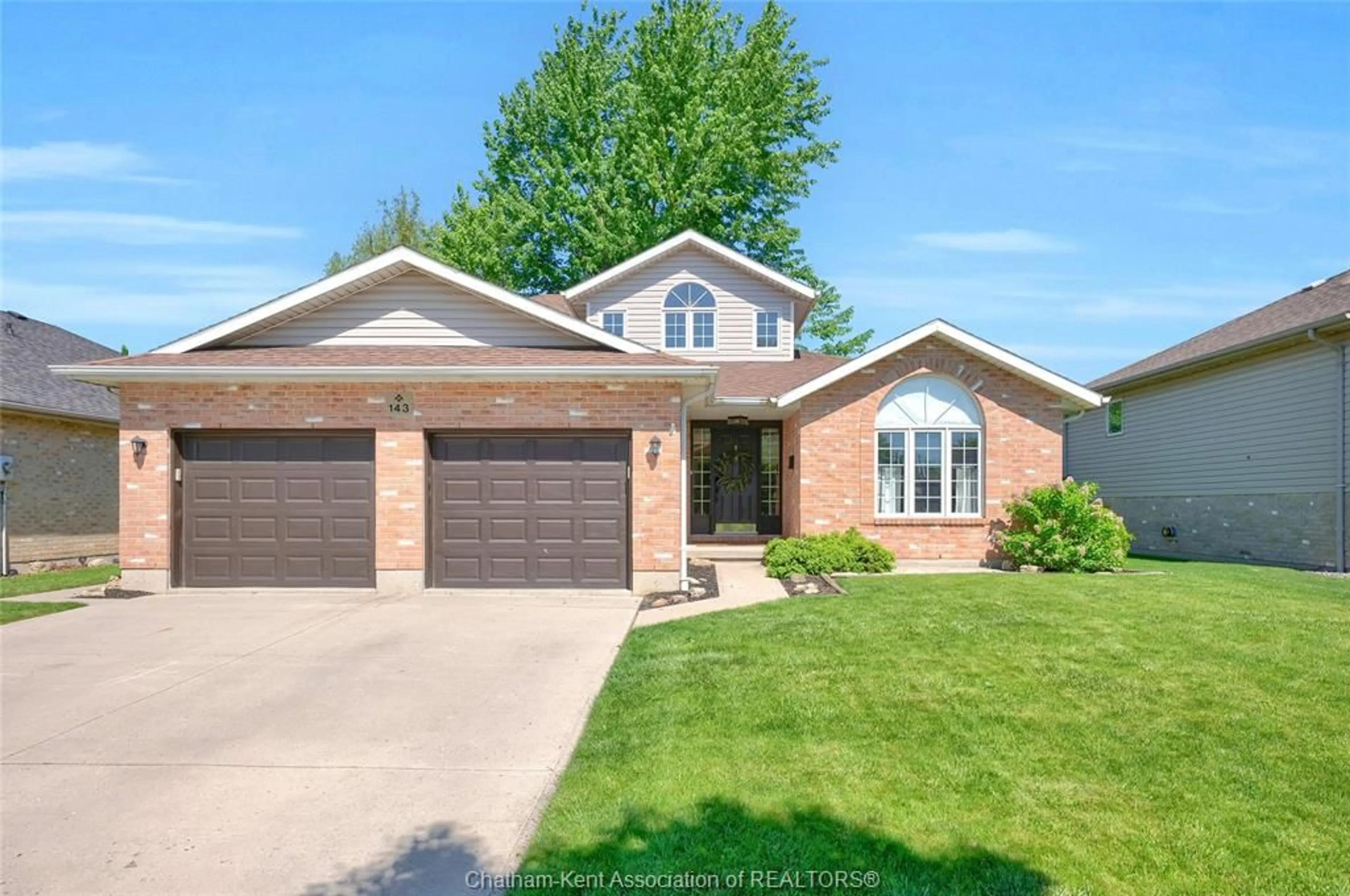 Home with brick exterior material, street for 143 GARDEN Path, Chatham Ontario N7L 5M3