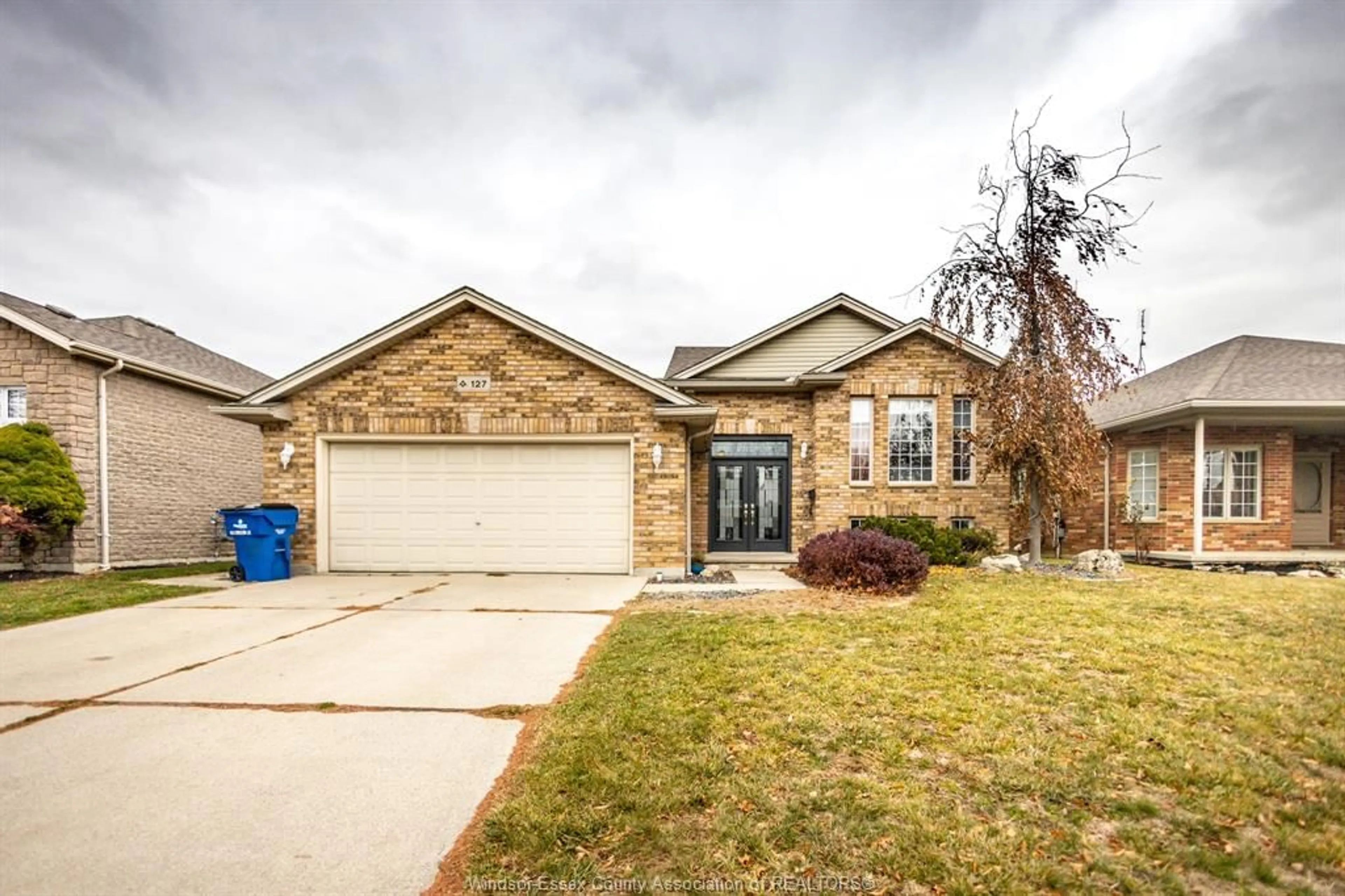 Home with brick exterior material, street for 127 BALMORAL Rd, Chatham Ontario N7L 4N4