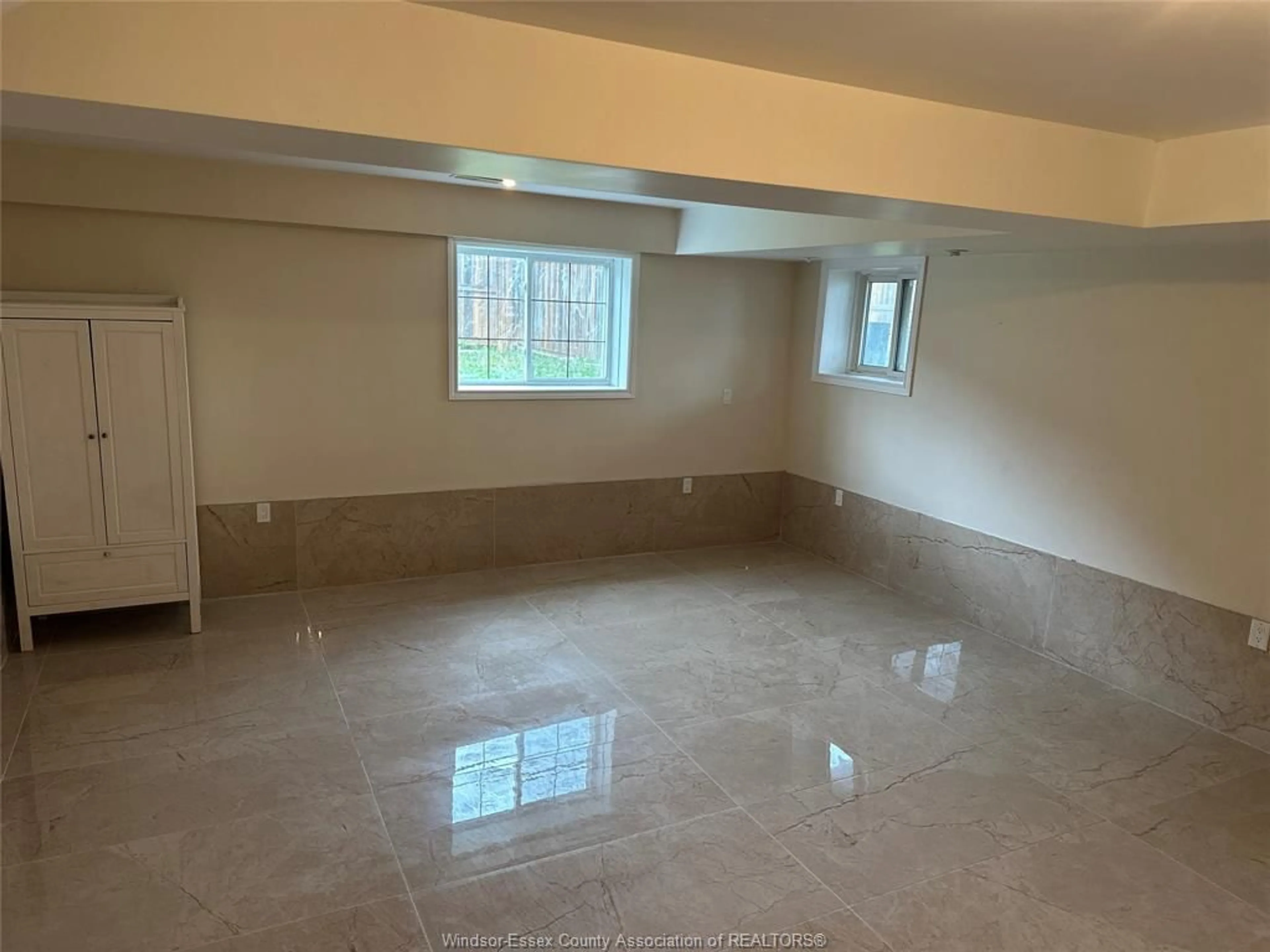 A pic of a room for 342 RENAUD Line, Lakeshore Ontario N0R 1A0