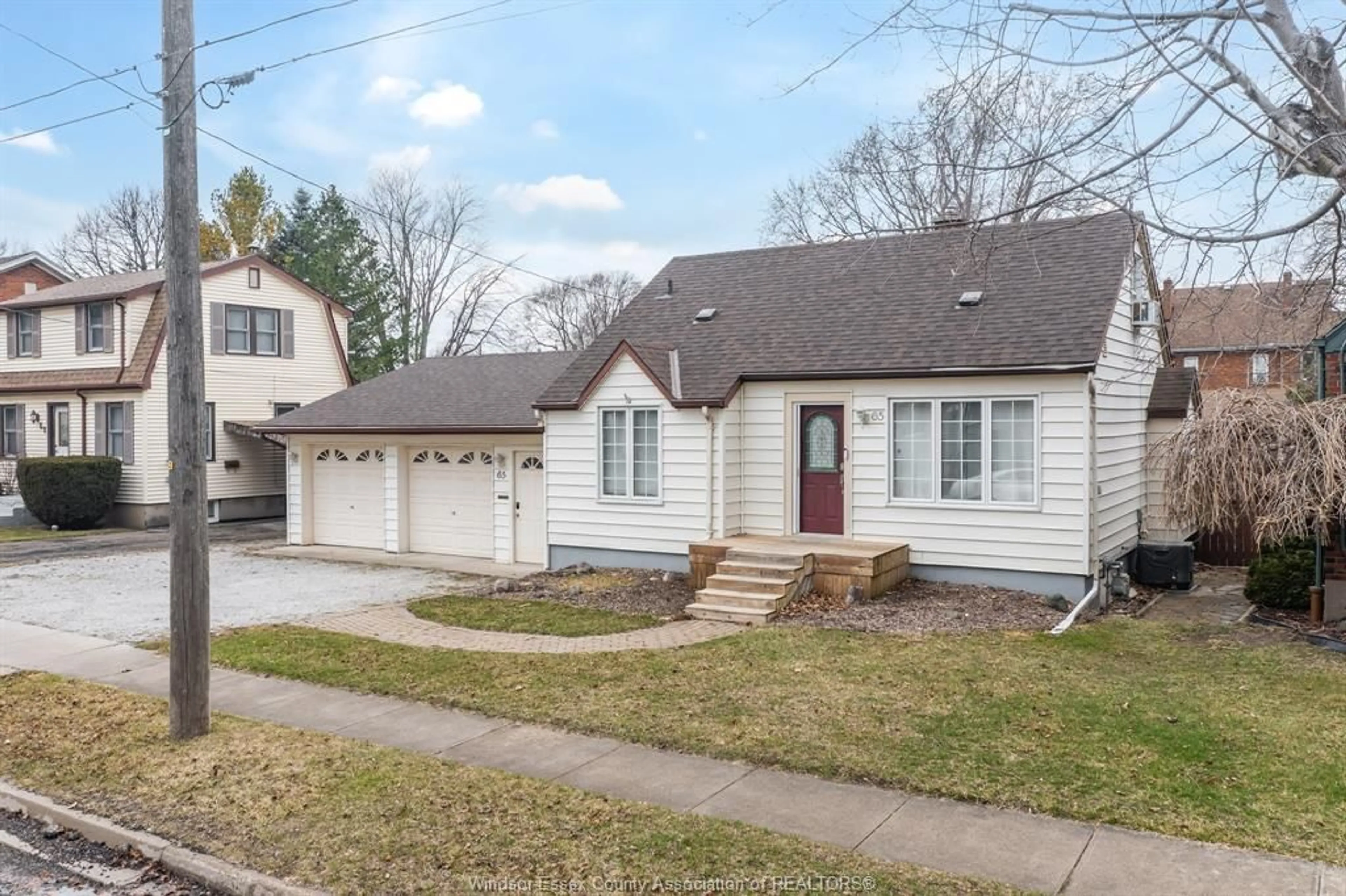 Home with brick exterior material, street for 65 PRINCE ARTHUR Ave, Chatham Ontario N7M 1X5