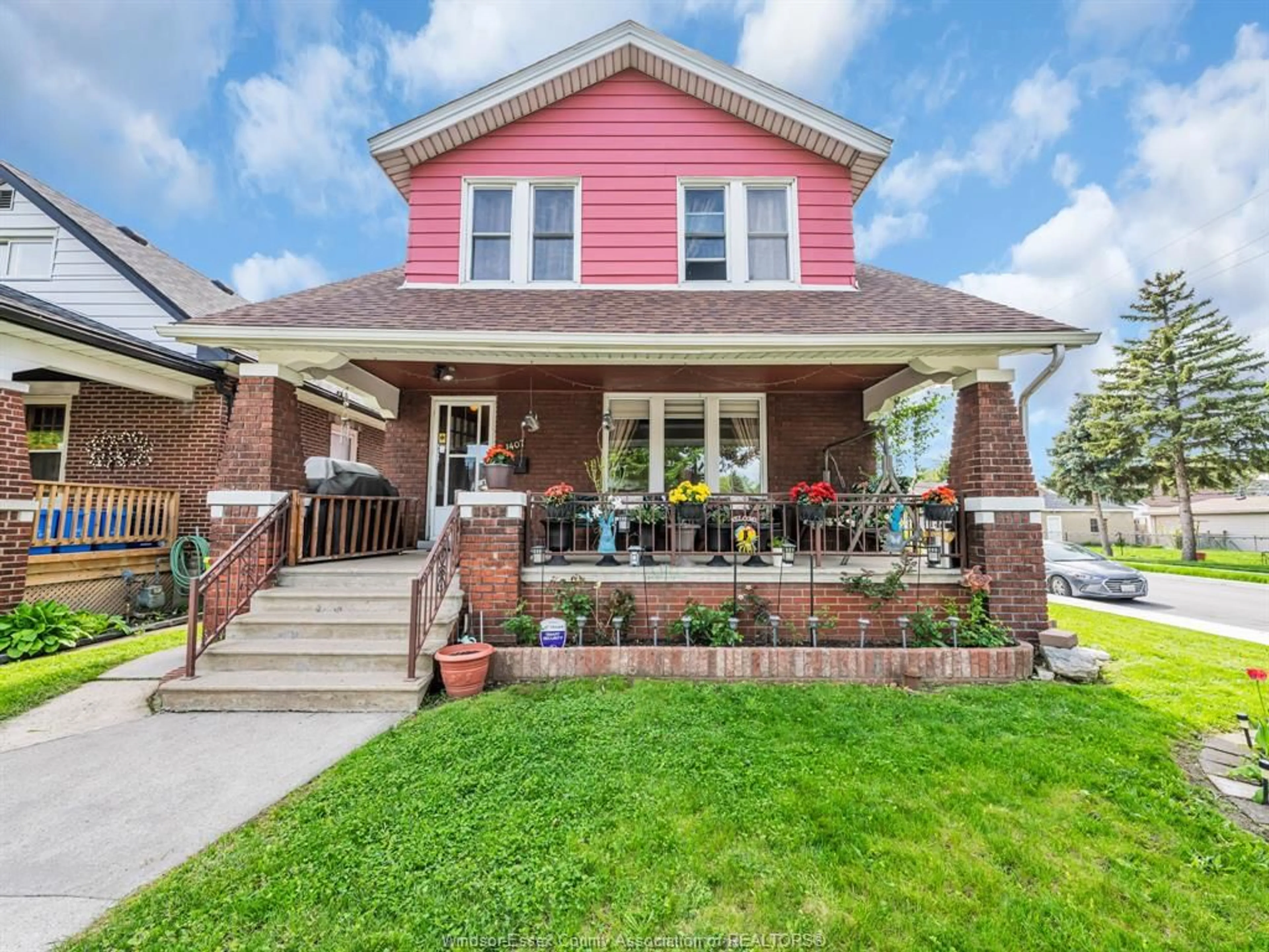 Home with brick exterior material, street for 1407 HALL, Windsor Ontario N8X 4R5