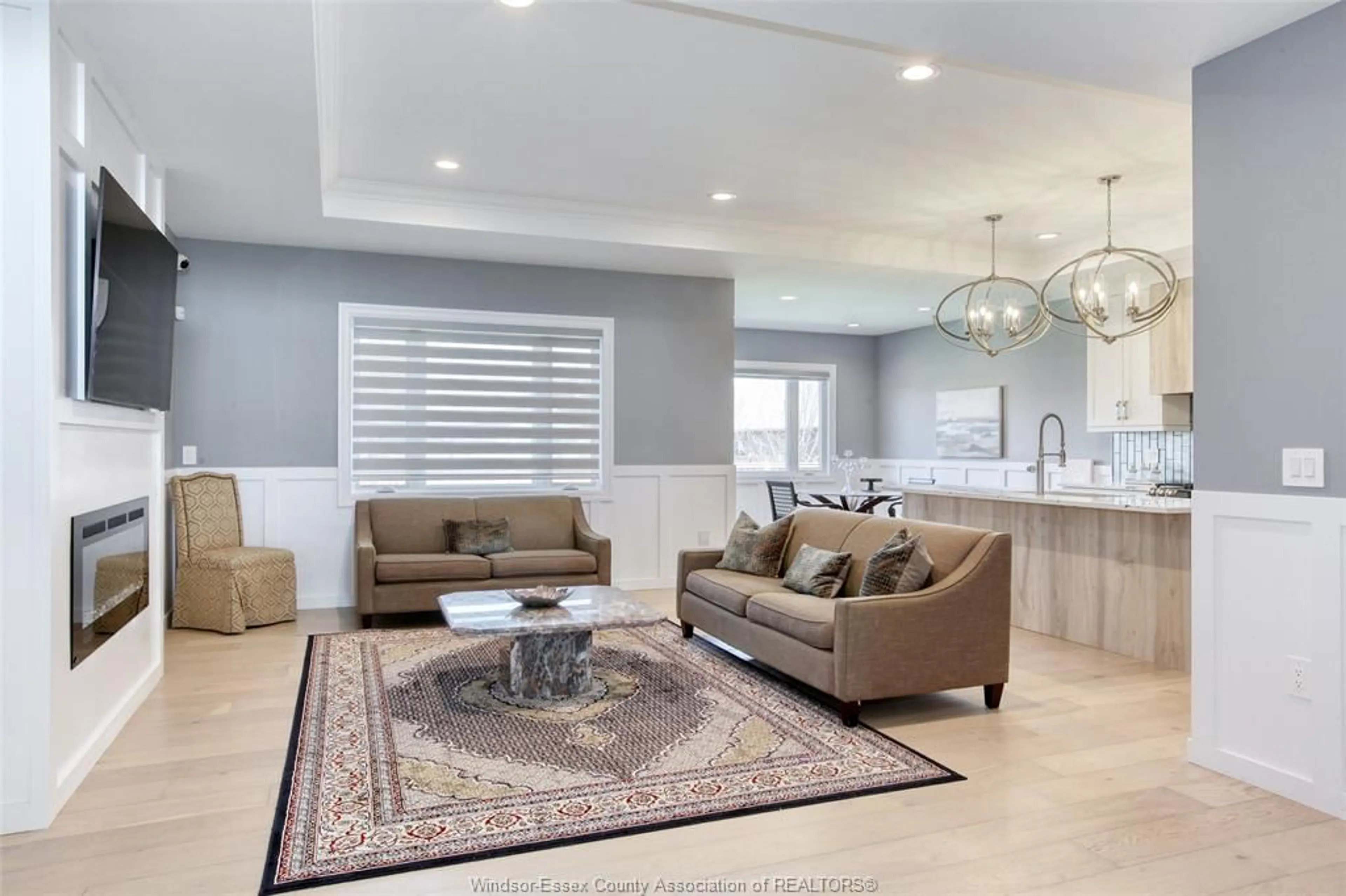 Living room with furniture, ceramic/tile floor for 130 WHELAN, Amherstburg Ontario N9V 0A7