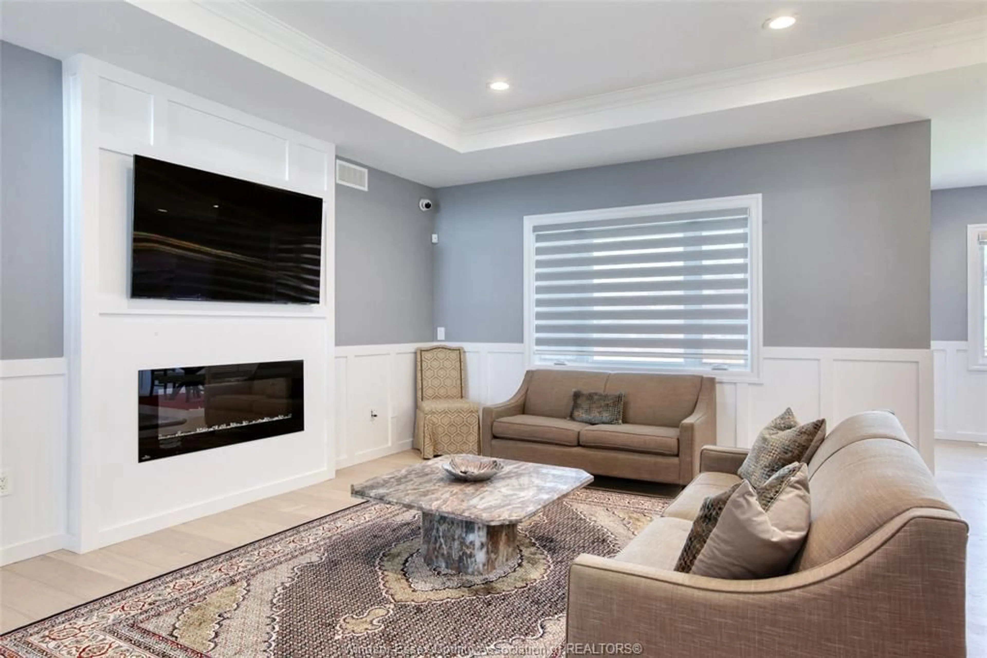 Living room with furniture, unknown for 130 WHELAN, Amherstburg Ontario N9V 0A7