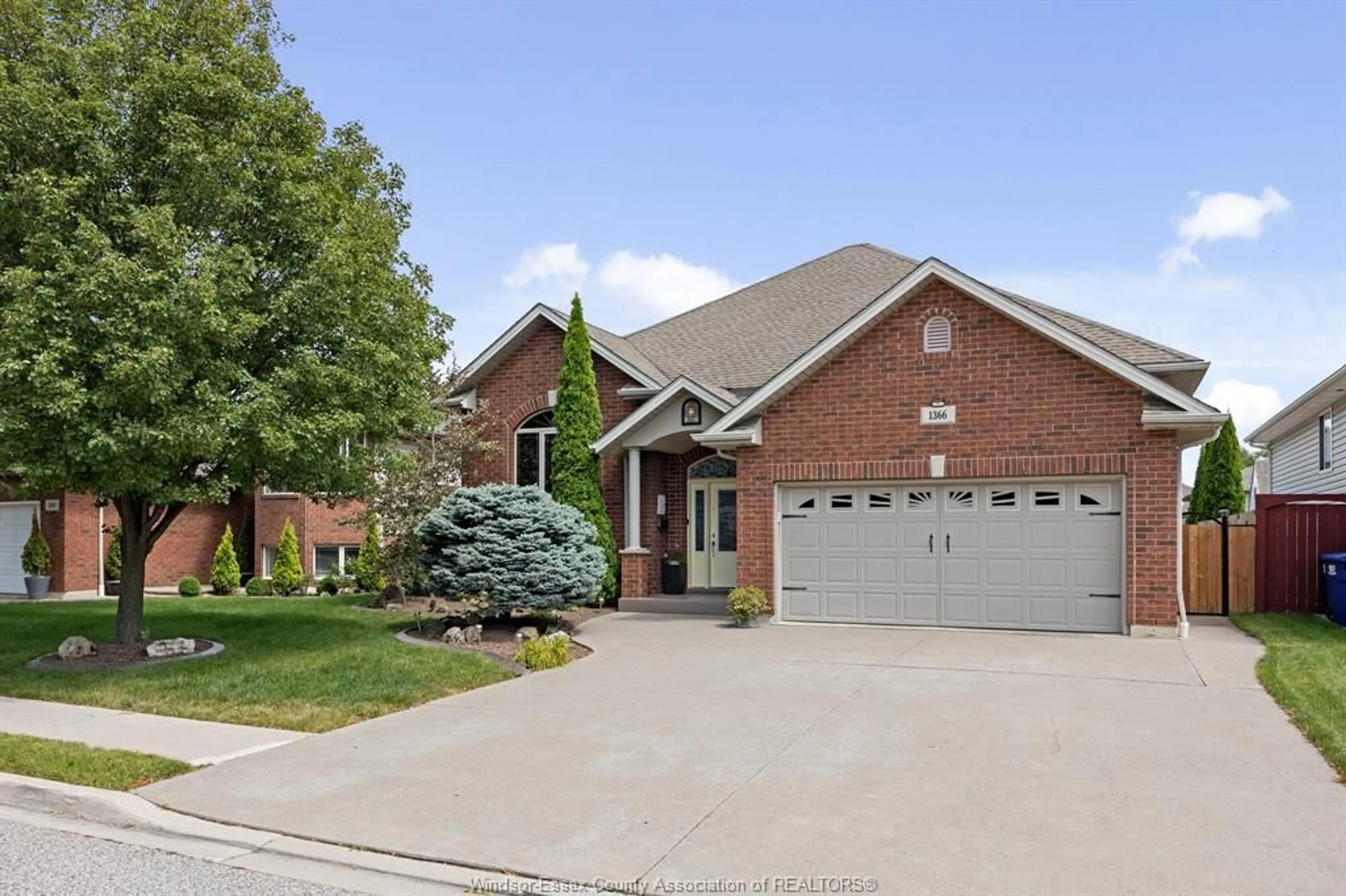Home with brick exterior material, street for 1366 VENETIAN, Windsor Ontario N8P 1R4