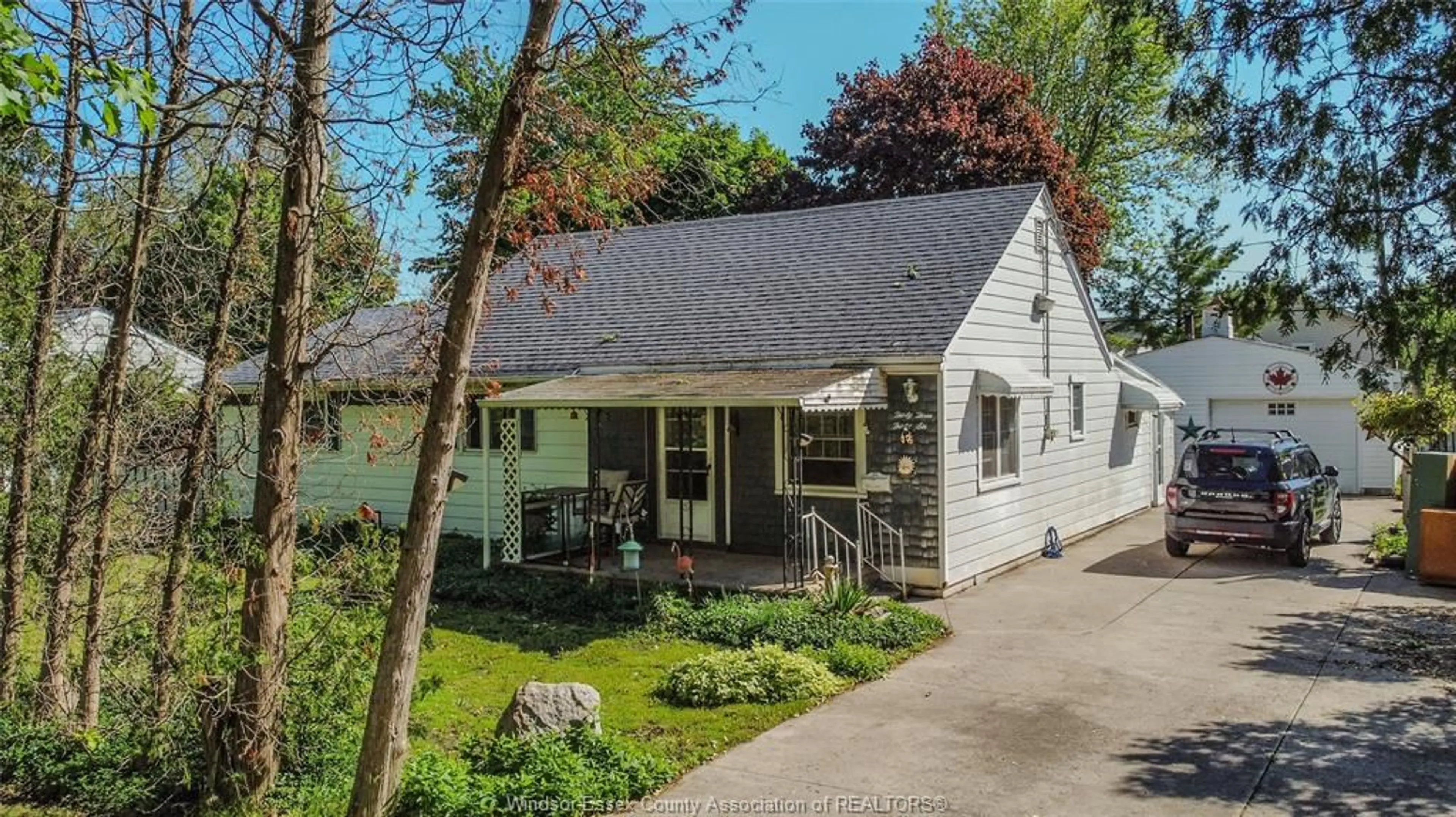 Unknown for 3336 Byng Rd, Windsor Ontario N8W 3H4