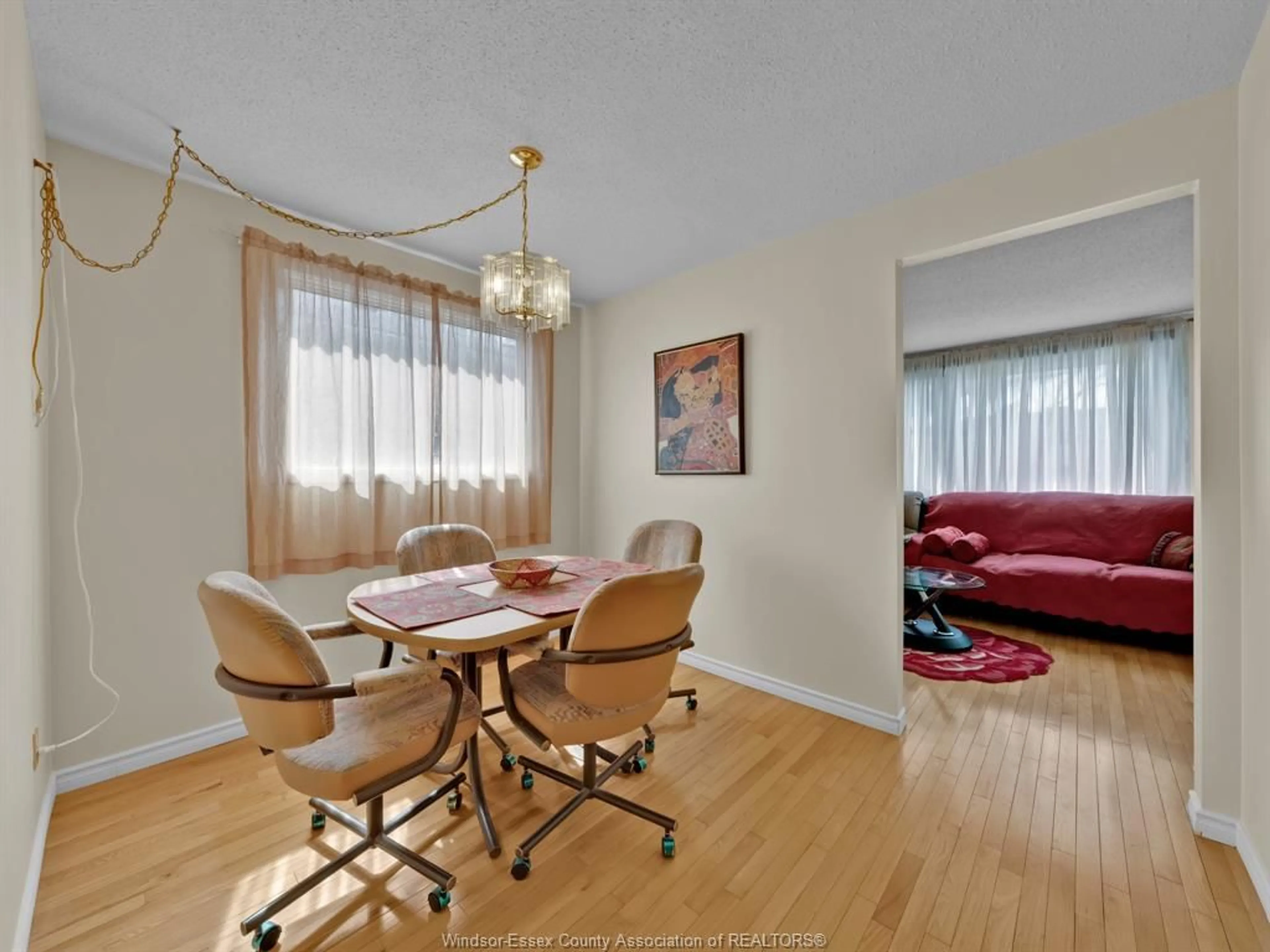 Dining room, wood/laminate floor for 3049 SUFFOLK STREET, Windsor Ontario N8R 1P1