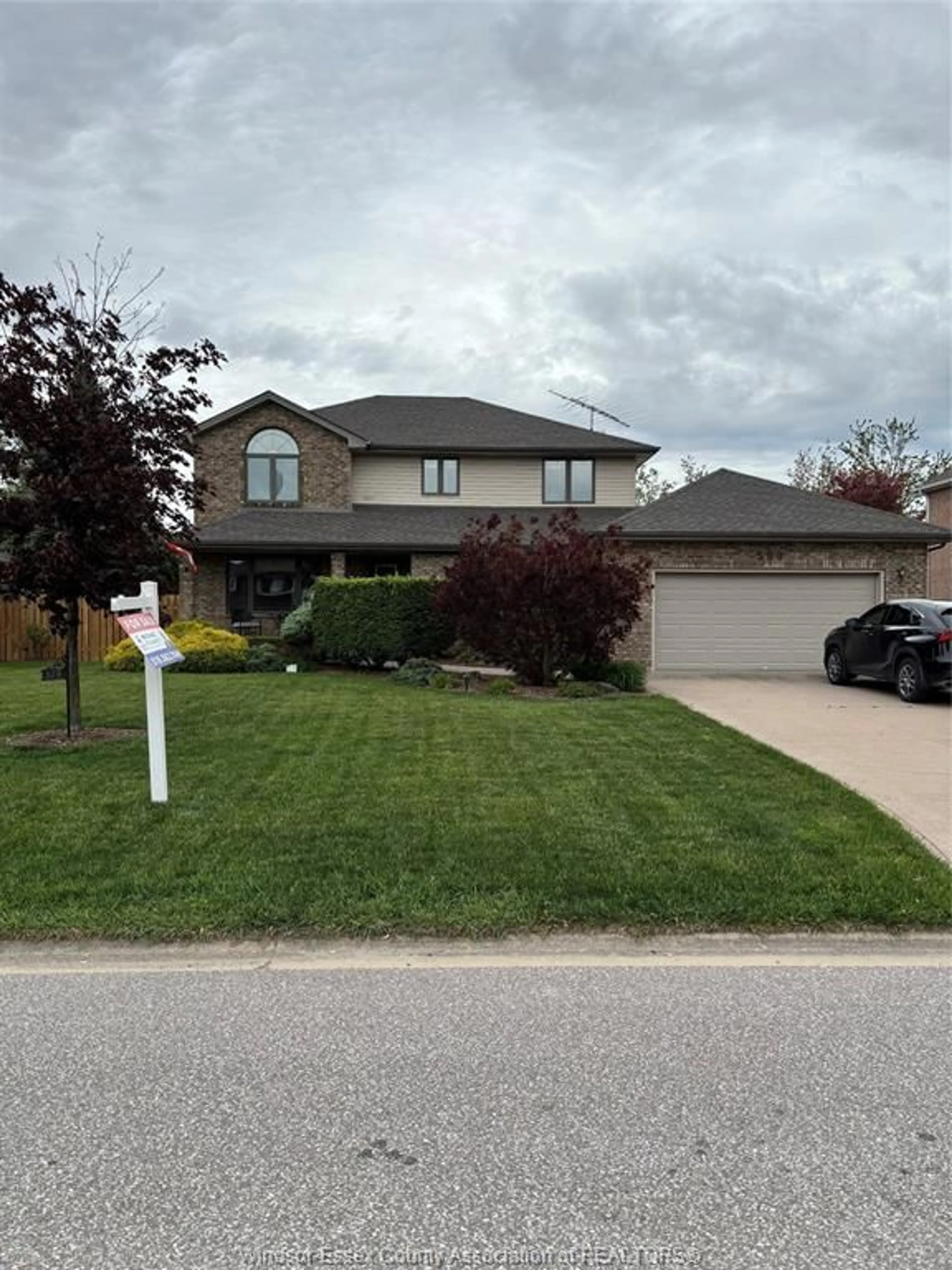 Unknown for 589 DRESDEN Pl, Tecumseh Ontario N8N 4B5