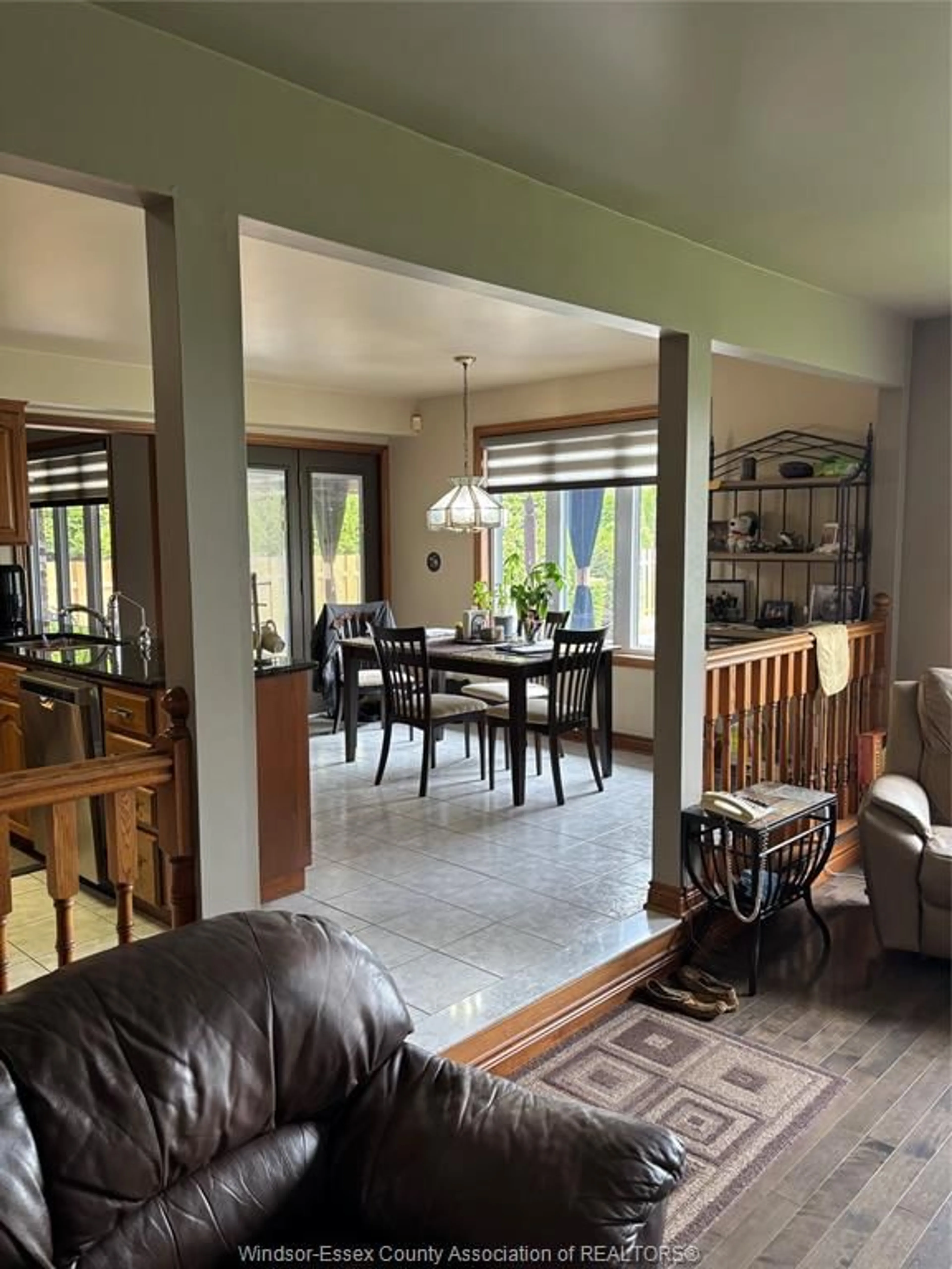 Dining room, unknown for 589 DRESDEN Pl, Tecumseh Ontario N8N 4B5