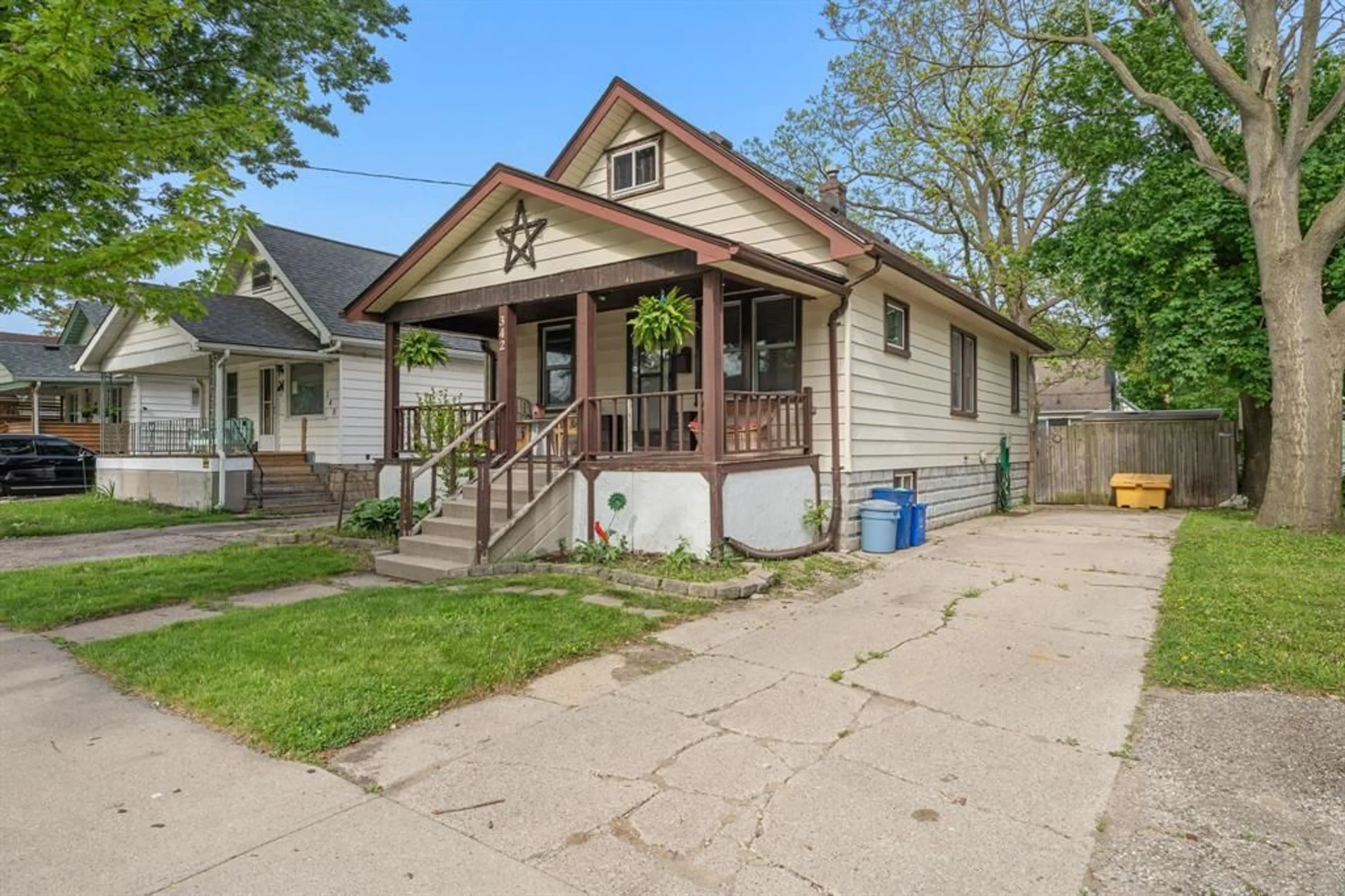 Unknown for 342 SHEPHERD St, Sarnia Ontario N7T 3J6