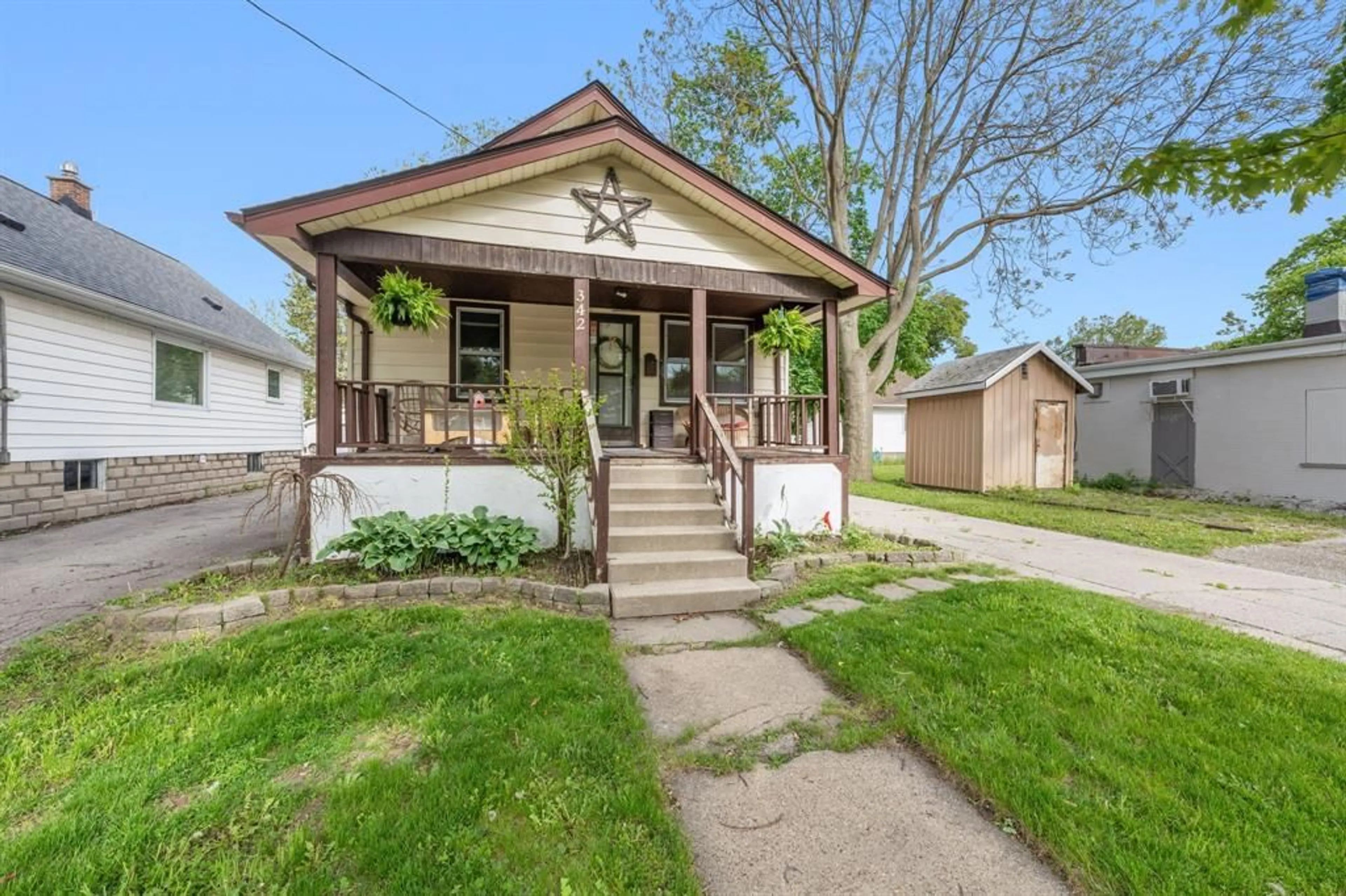 Unknown for 342 SHEPHERD St, Sarnia Ontario N7T 3J6