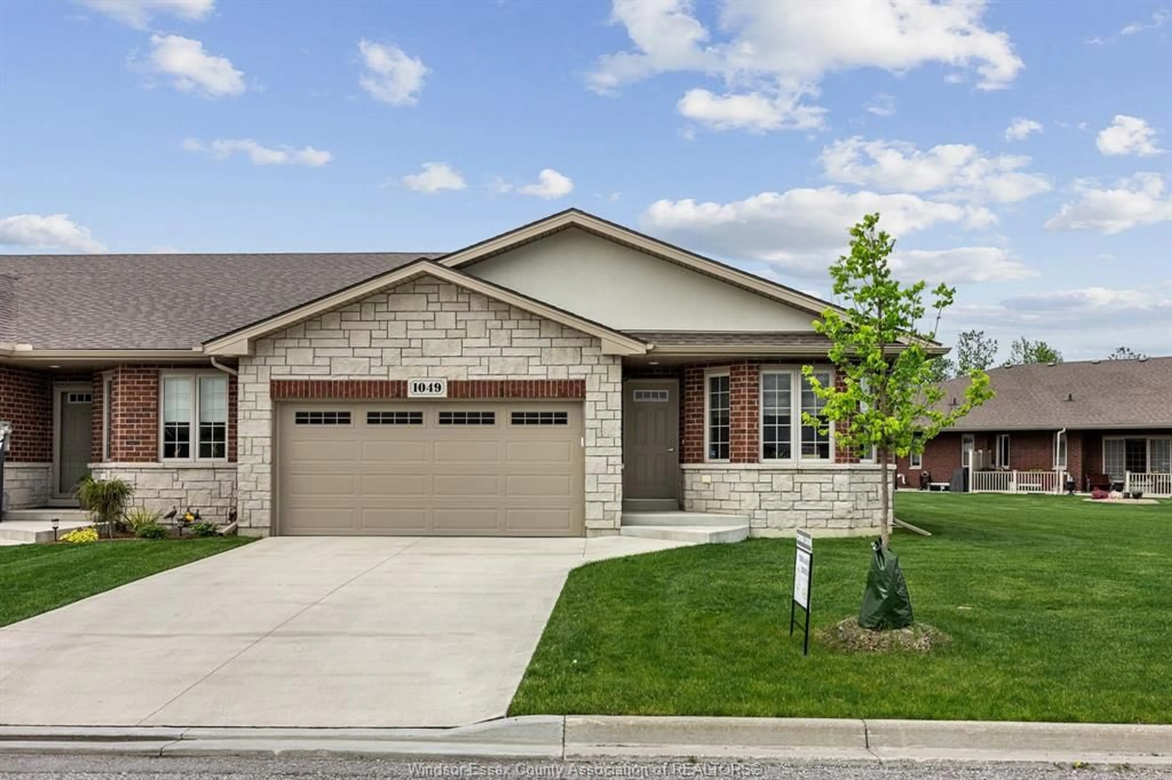 Home with brick exterior material, street for 1049 COPELAND, Windsor Ontario N8P 0C3