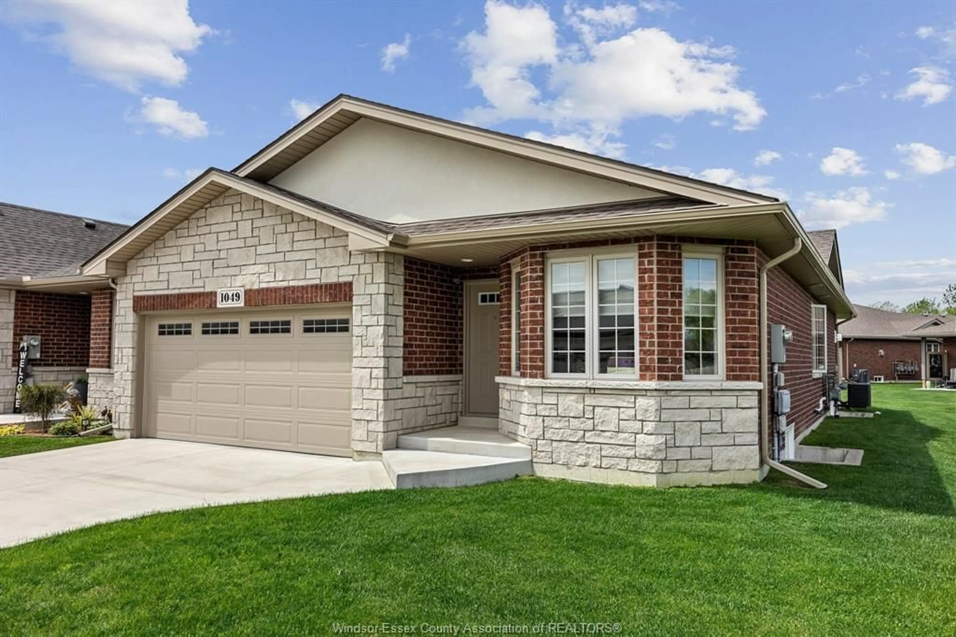 Home with brick exterior material, street for 1049 COPELAND, Windsor Ontario N8P 0C3