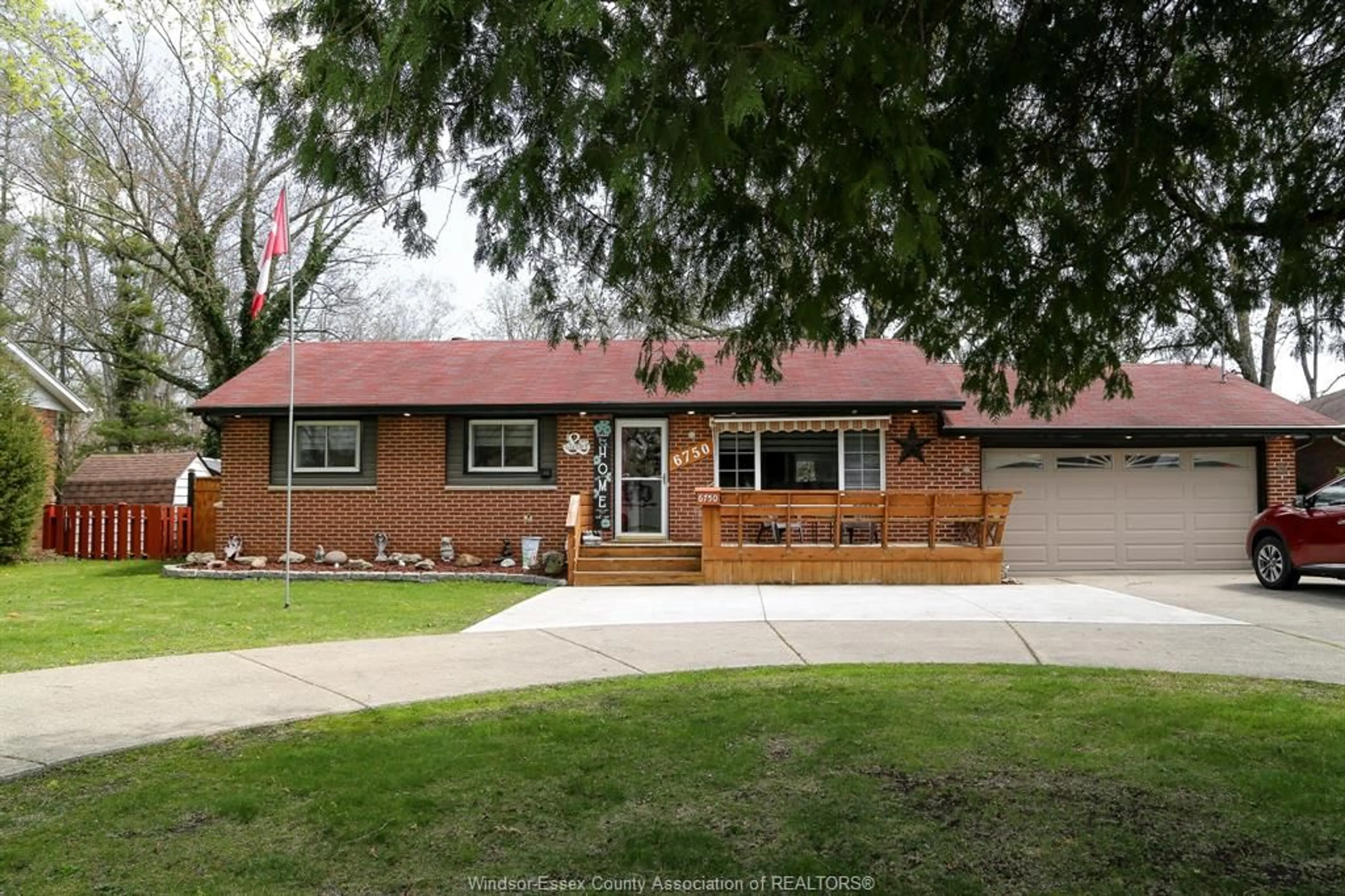 Home with brick exterior material, street for 6750 MALDEN, LaSalle Ontario N9H 1T7