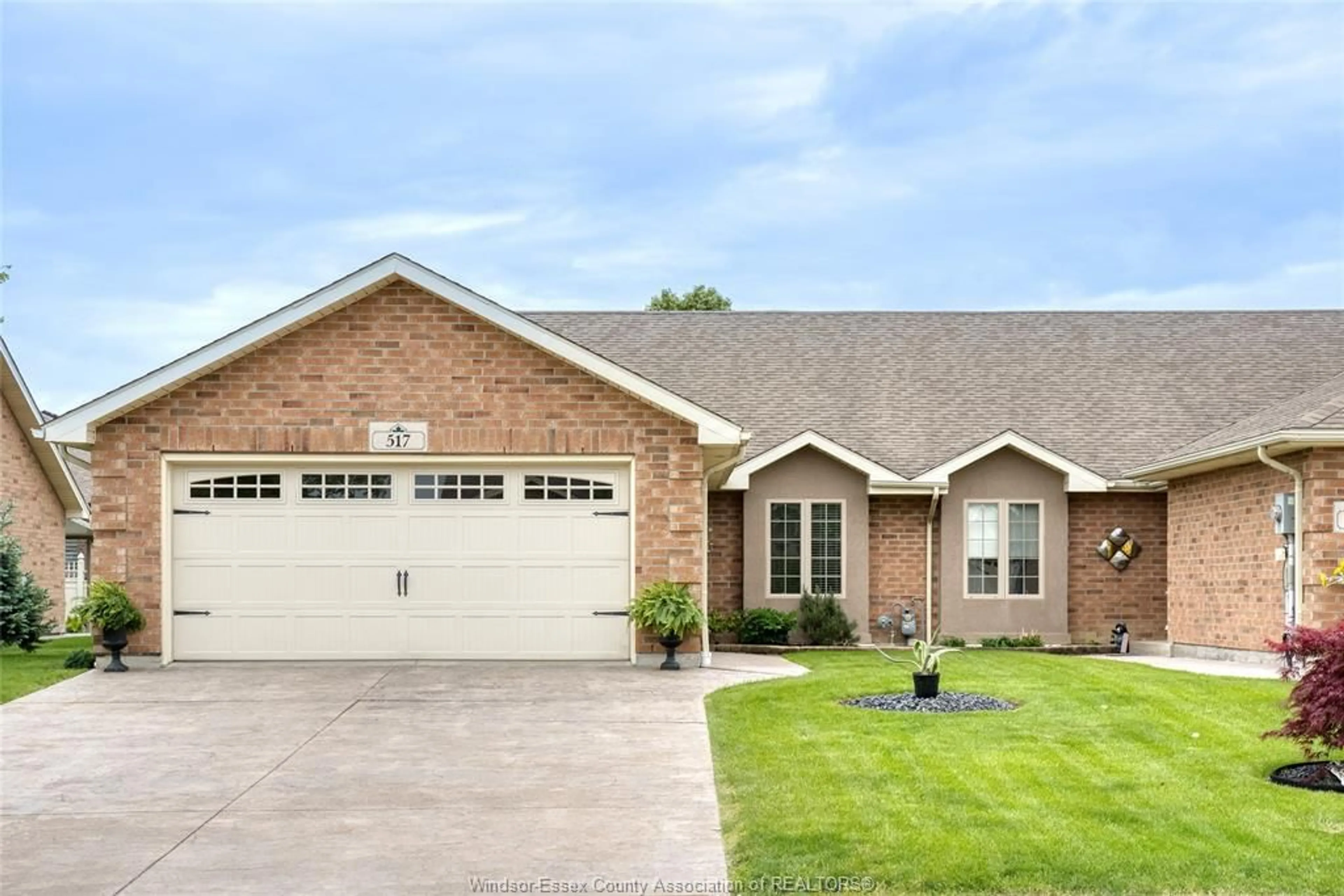 Home with brick exterior material, street for 517 GOLFVIEW Dr, Amherstburg Ontario N9V 0A2
