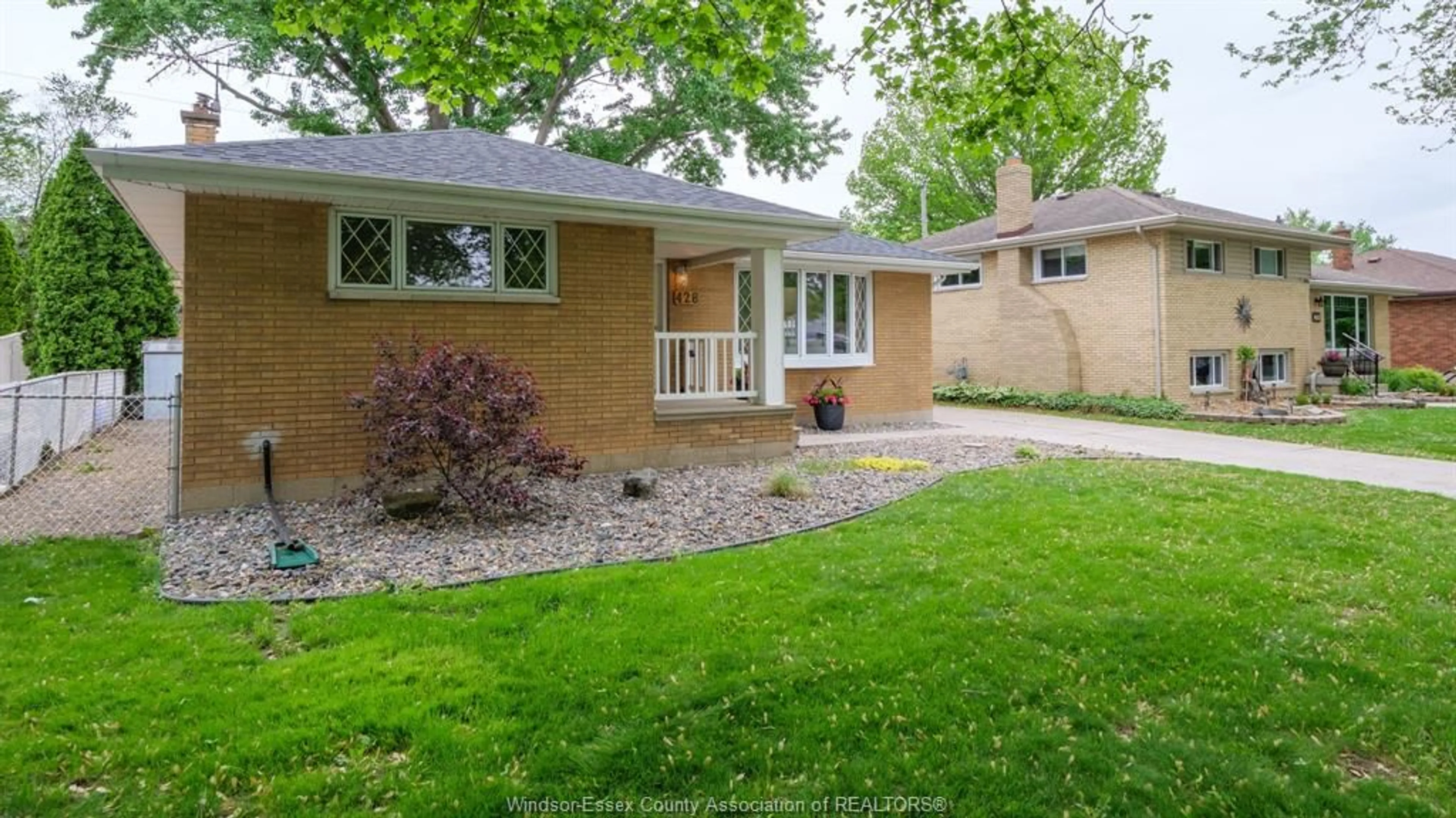 Home with brick exterior material, street for 428 Lori St, Windsor Ontario N8S 3Y2
