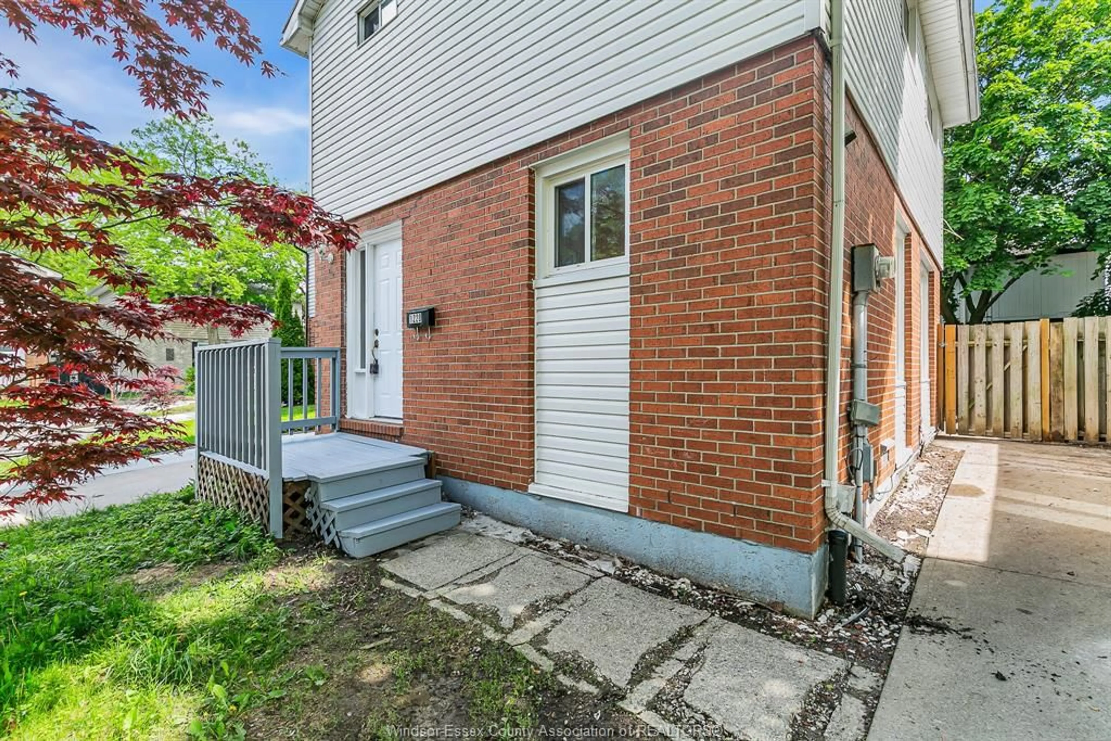 Unknown for 1220 COPPERFIELD Pl, Windsor Ontario N8S 4G9